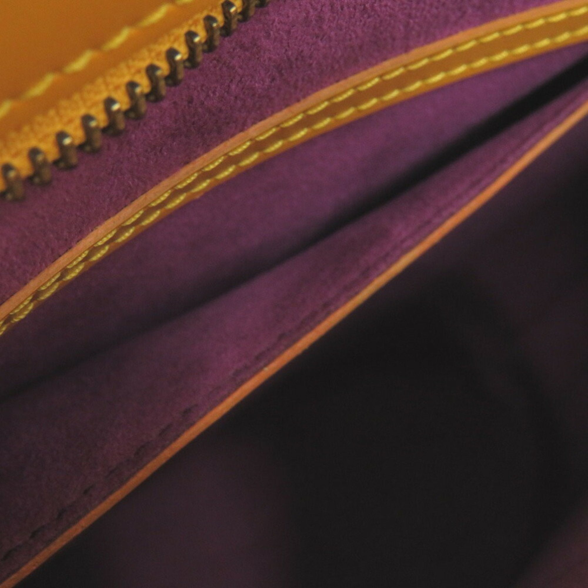 Louis Vuitton Yellow Epi Leather Shoulder Bag (Pre-Owned)