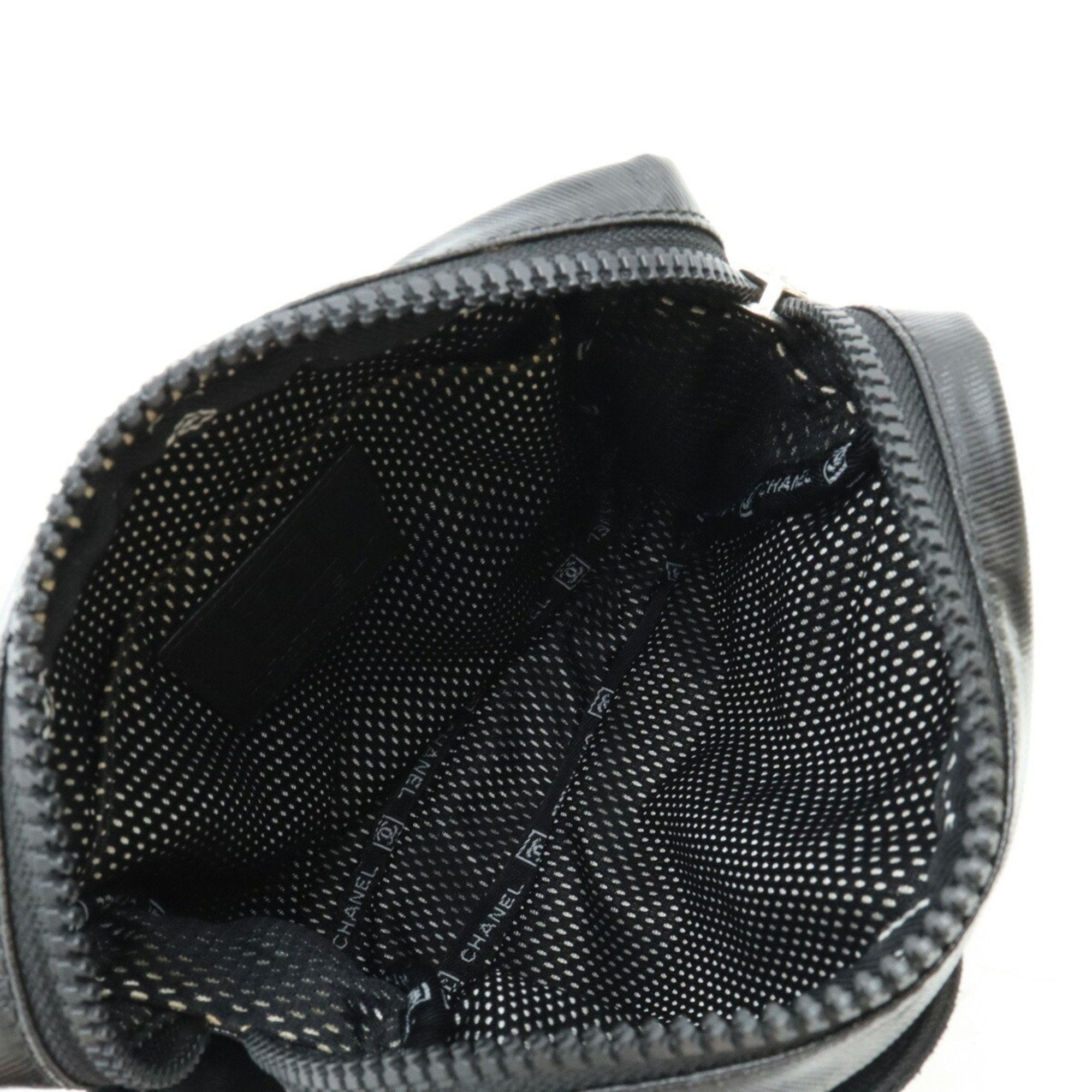 Chanel Black Coated Canvas Pochette Shoulder Bag (Pre-Owned)
