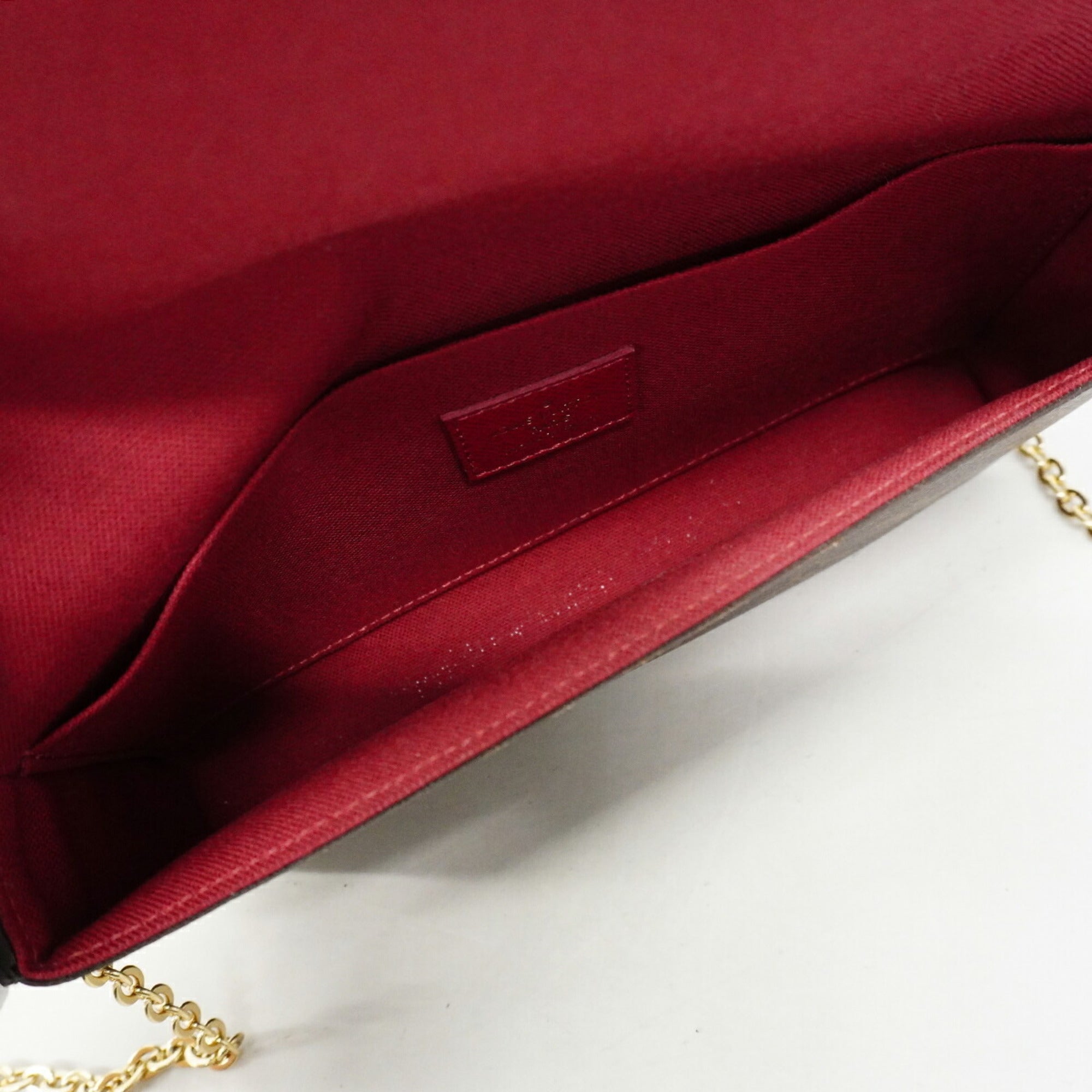 Louis Vuitton Fuchsia Chain/Shoulder Wallet (Pre-Owned)