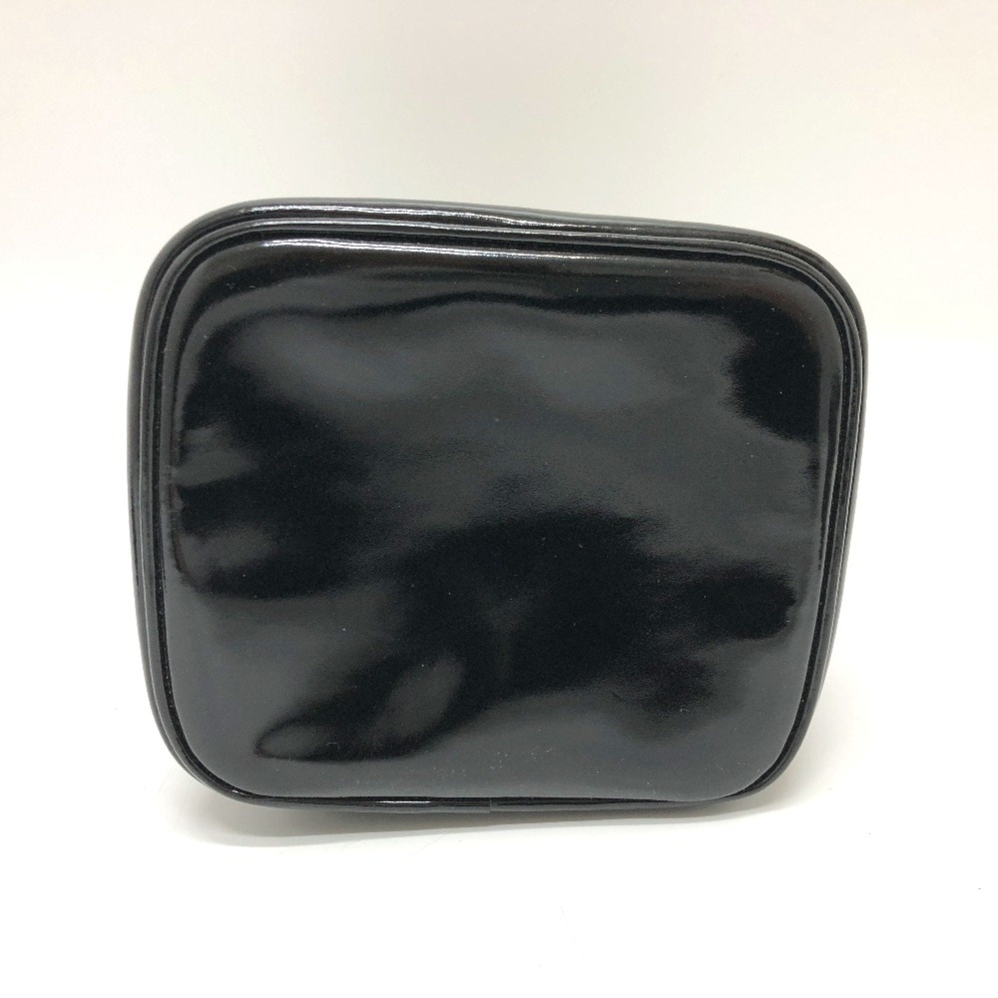 Chanel Black Patent Leather Handbag (Pre-Owned)