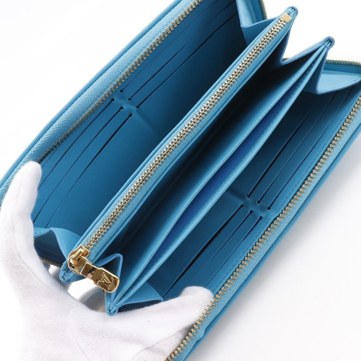 Louis Vuitton Blue Turquoise Leather Long Wallet (Bi-Fold) (Pre-Owned)