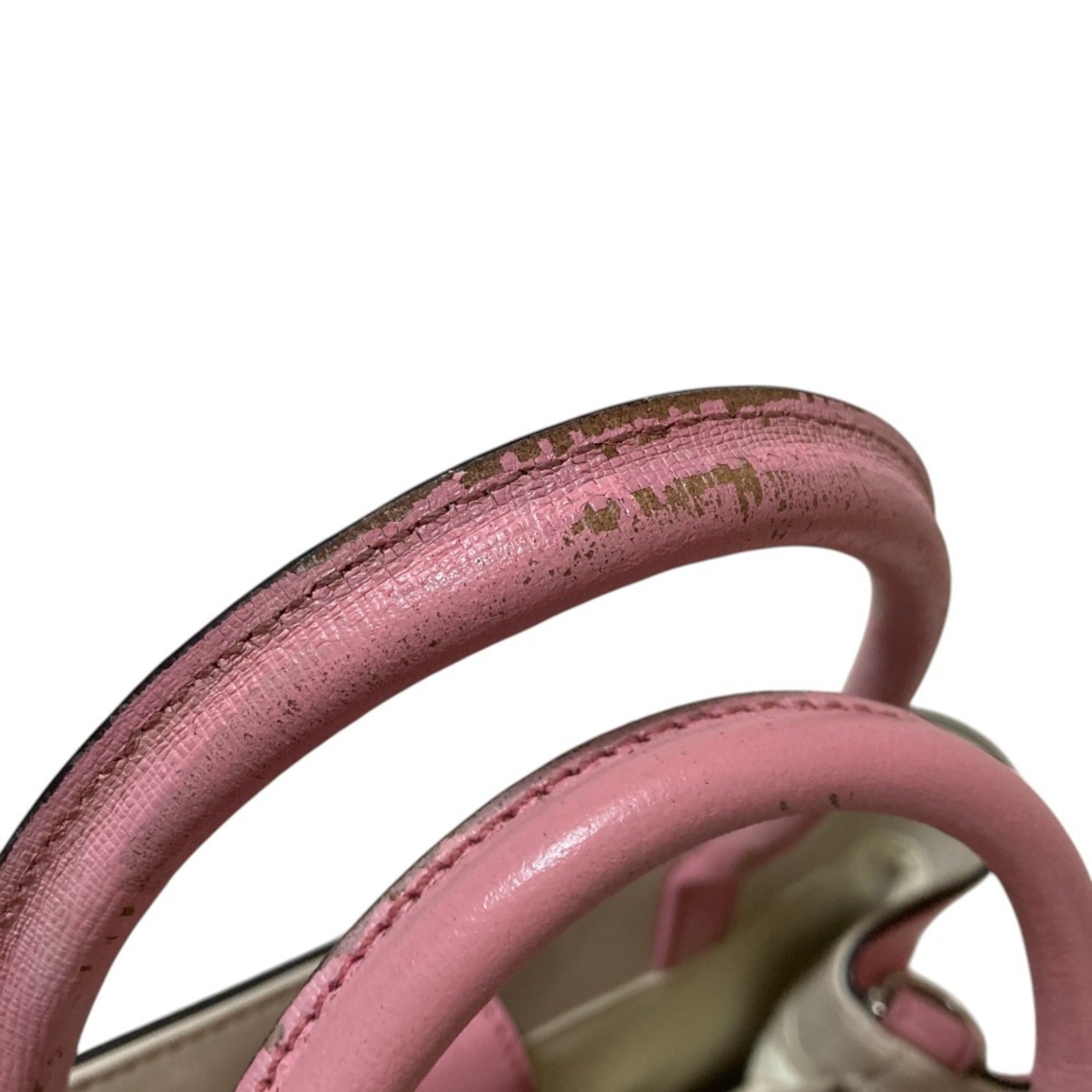Fendi Pink Leather Handbag (Pre-Owned)