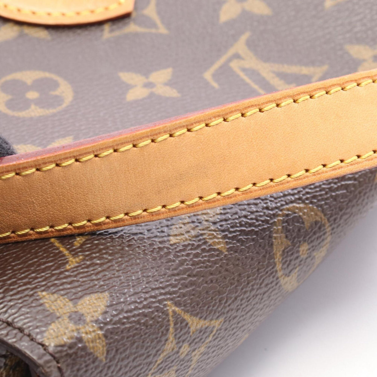 Louis Vuitton Brown Monogram Coated Canvas Leather Handbag Shoulder Bag (Pre-Owned)