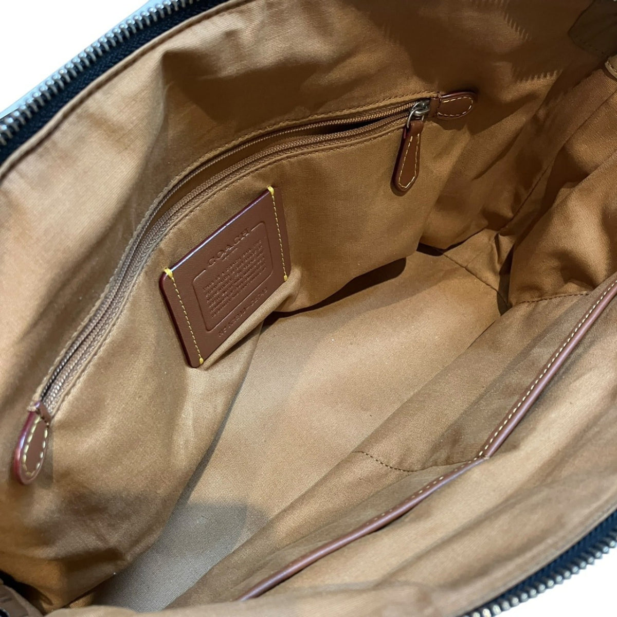 Coach Gray Canvas Shoulder Bag (Pre-Owned)