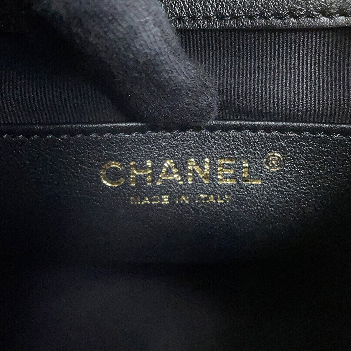 Chanel Black Leather Backpack Handbag (Pre-Owned)