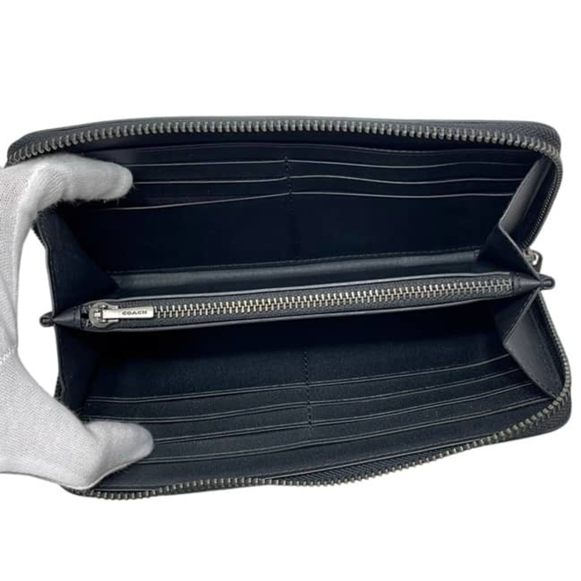 Coach Signature Black Leather Long Wallet (Bi-Fold) (Pre-Owned)