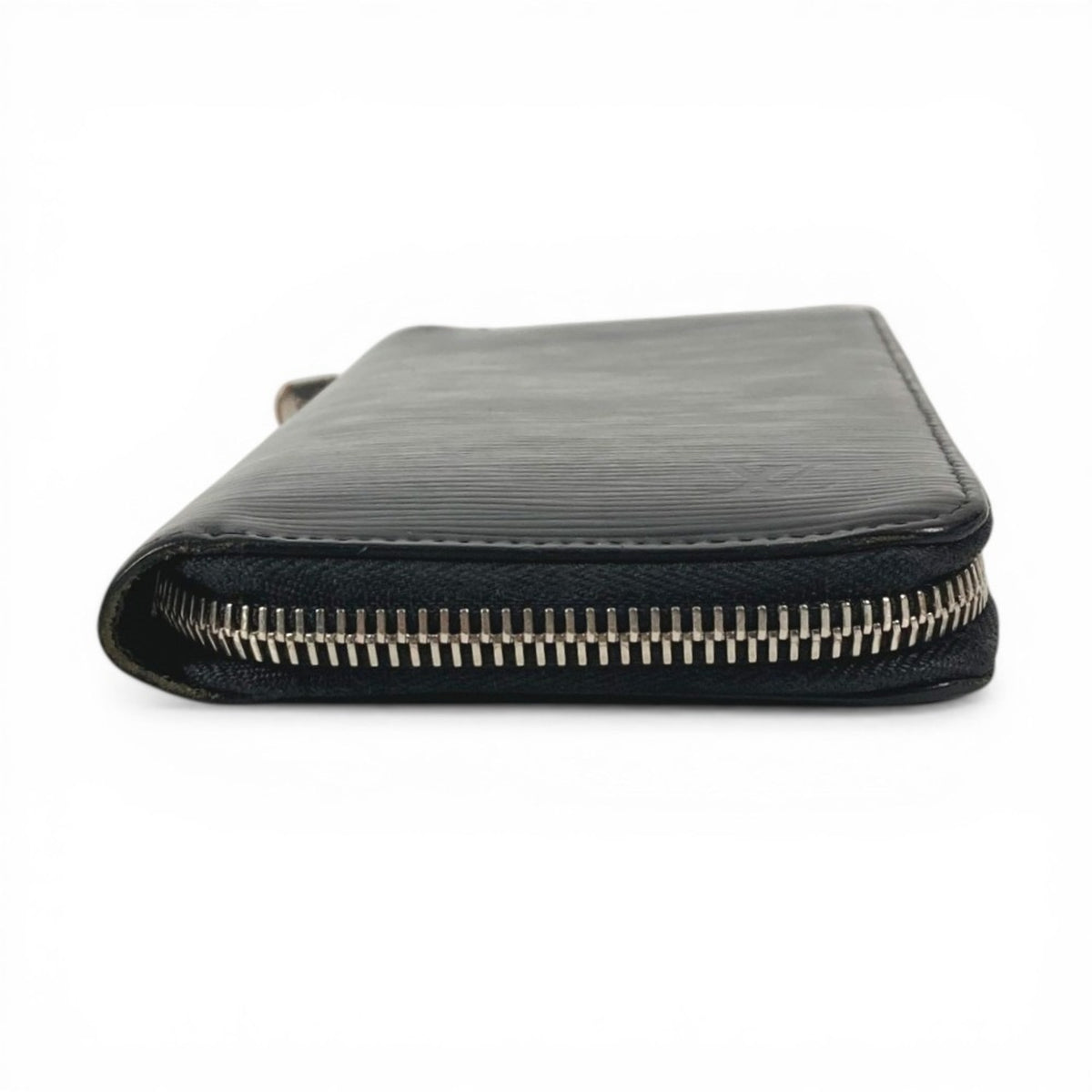 Louis Vuitton Epi Black Noir Epi Leather Long Wallet (Bi-Fold) (Pre-Owned)