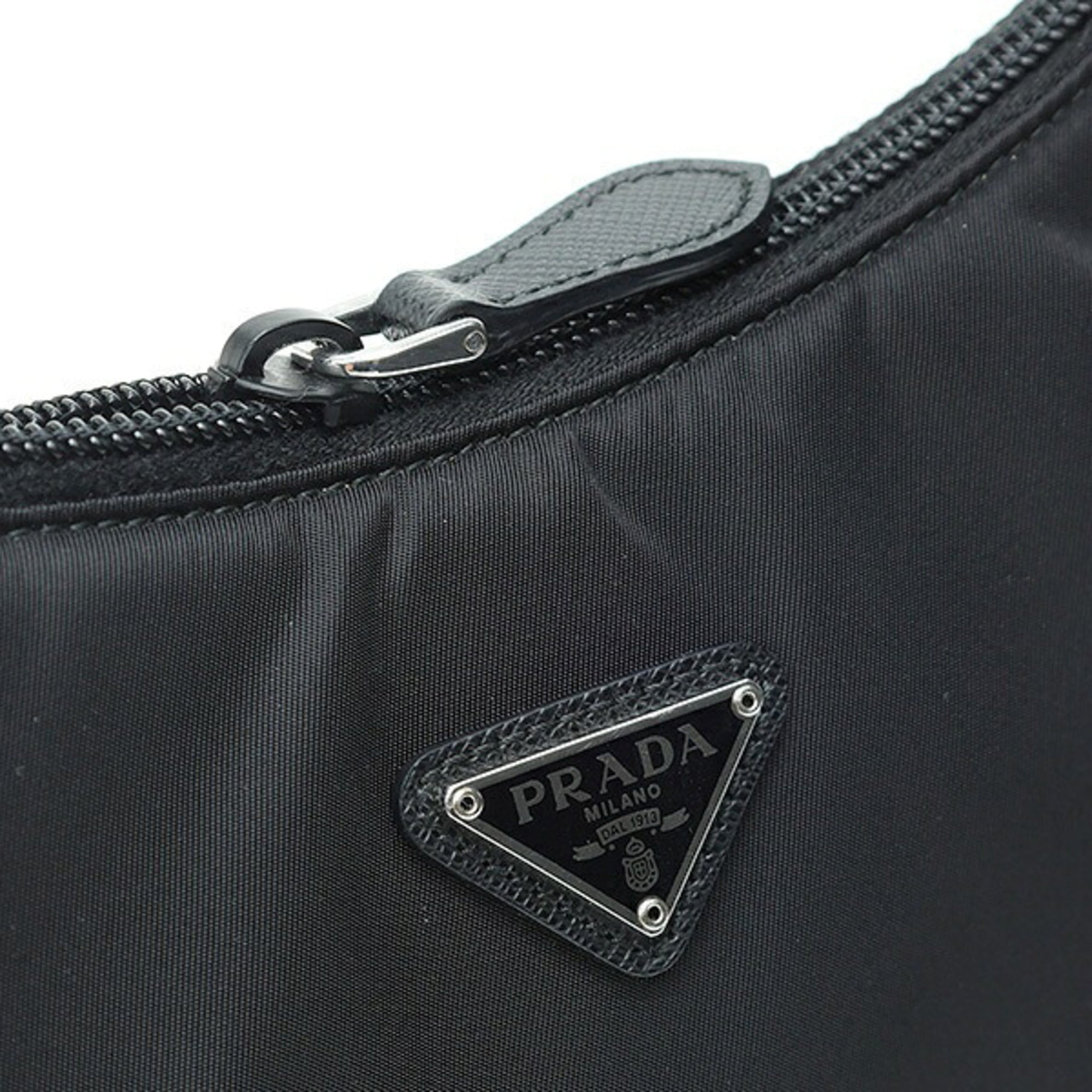 Prada Black Nylon Shoulder Bag (Pre-Owned)