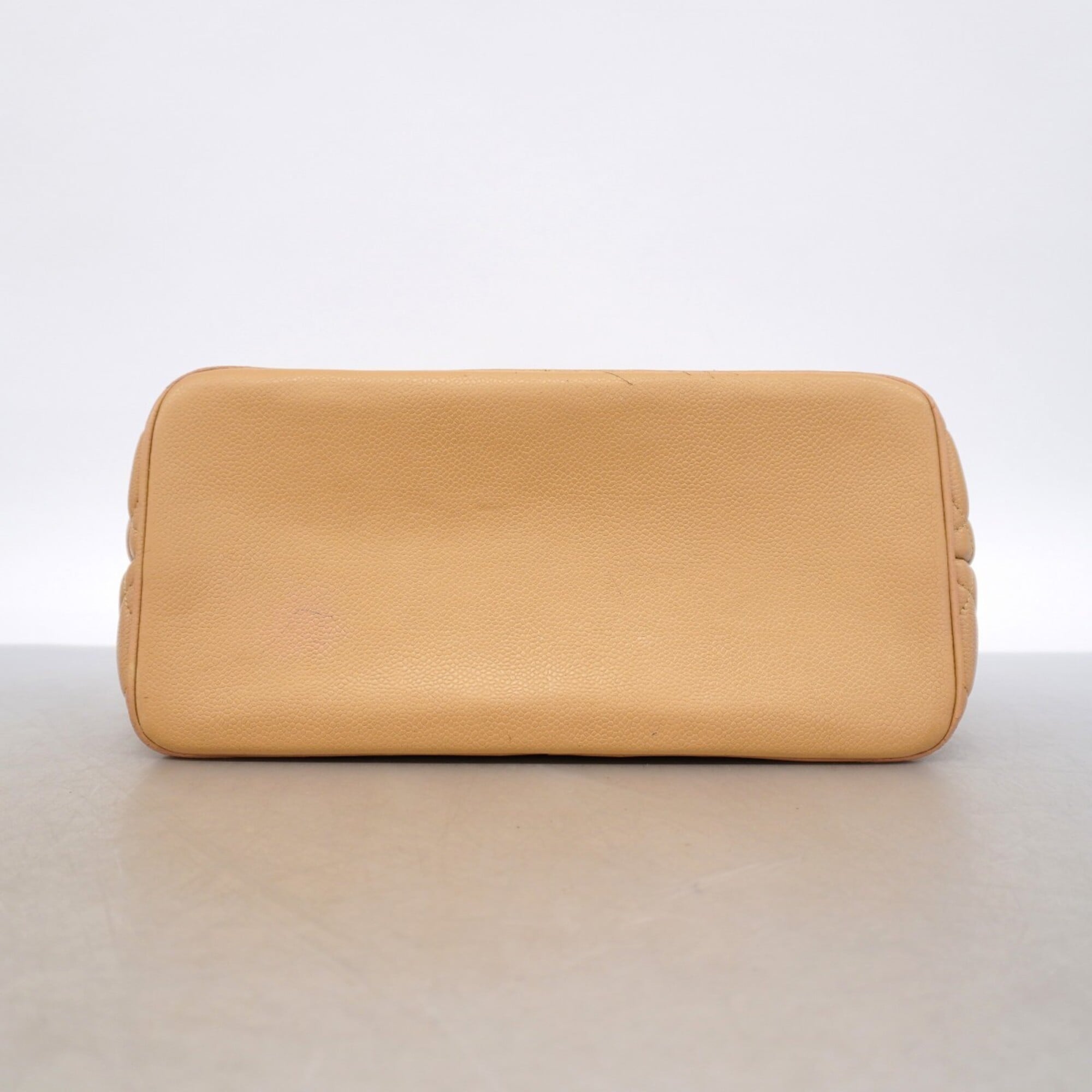 Chanel Beige Grained Calfskin Tote Bag (Pre-Owned)