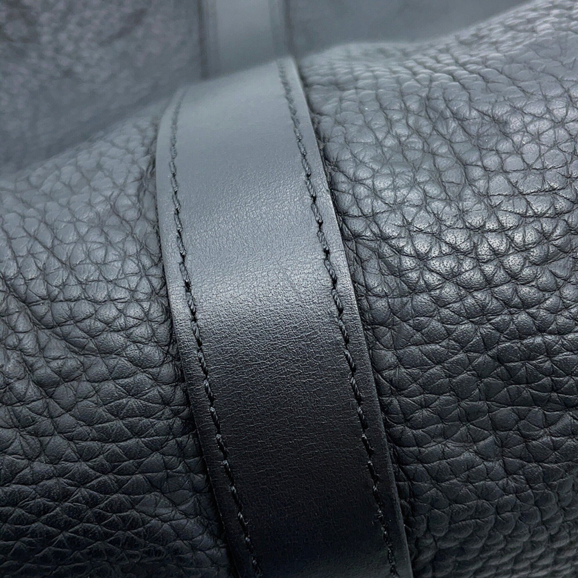 Louis Vuitton Monogram Black Monogram Noir Leather Handbag (Pre-Owned)