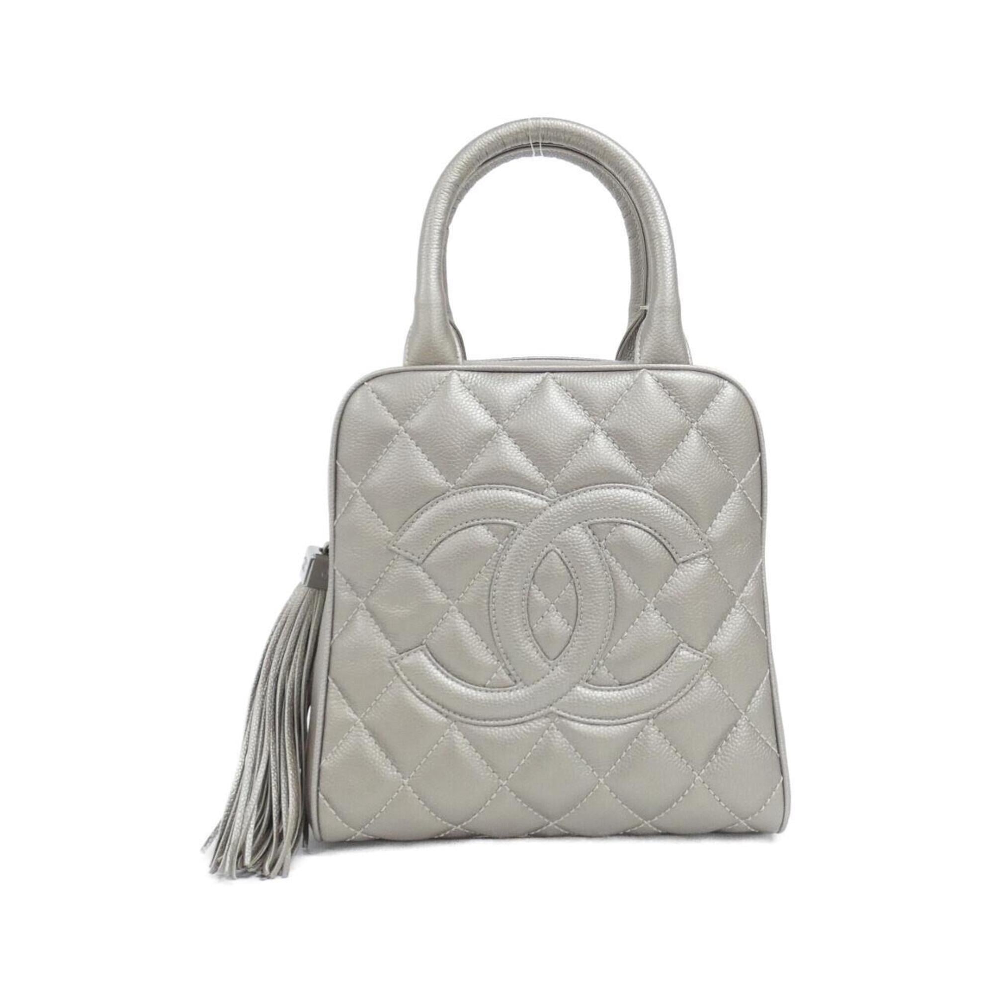 Chanel Silver Grained Calfskin Handbag (Pre-Owned)