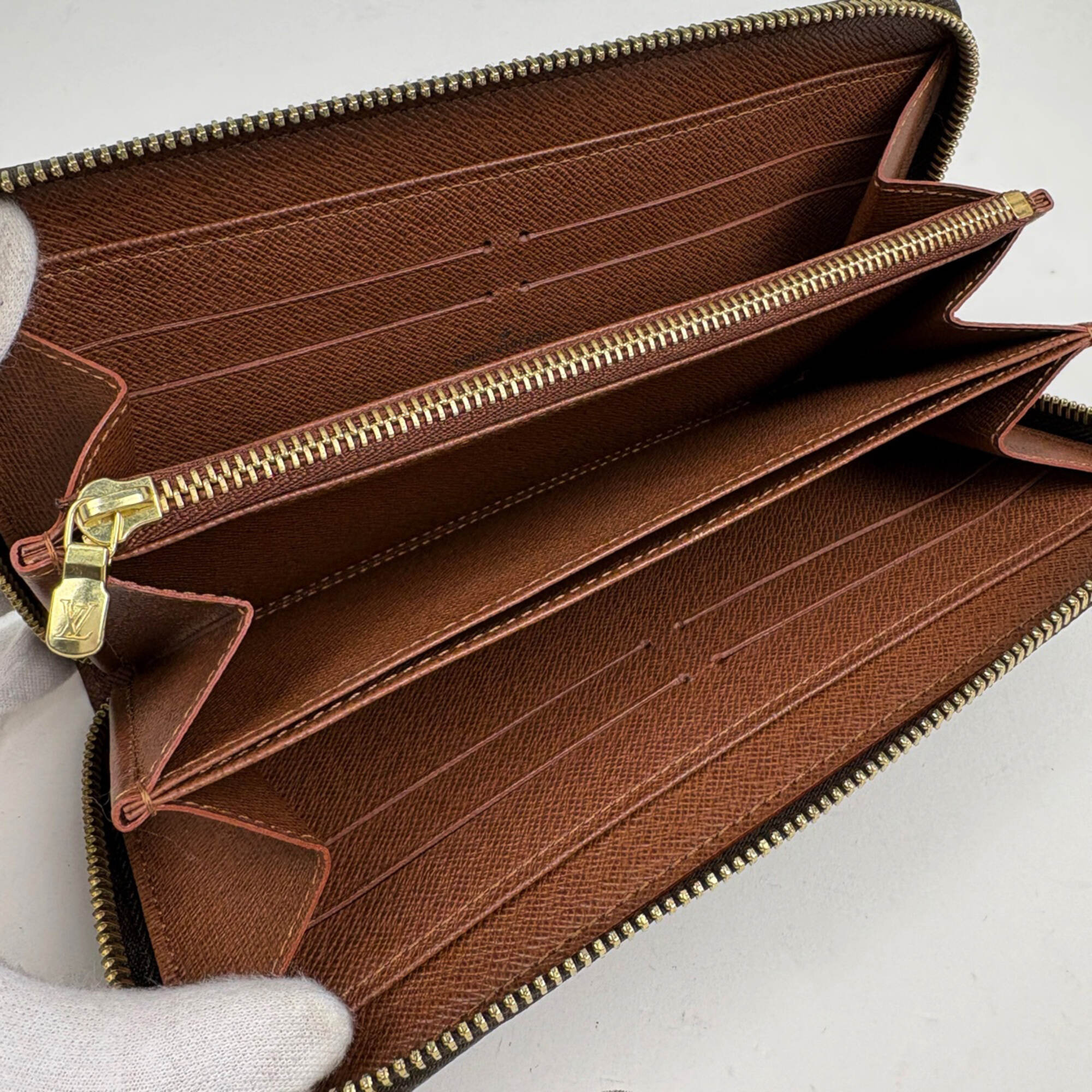 Louis Vuitton Brown Monogram (Pre-Owned)