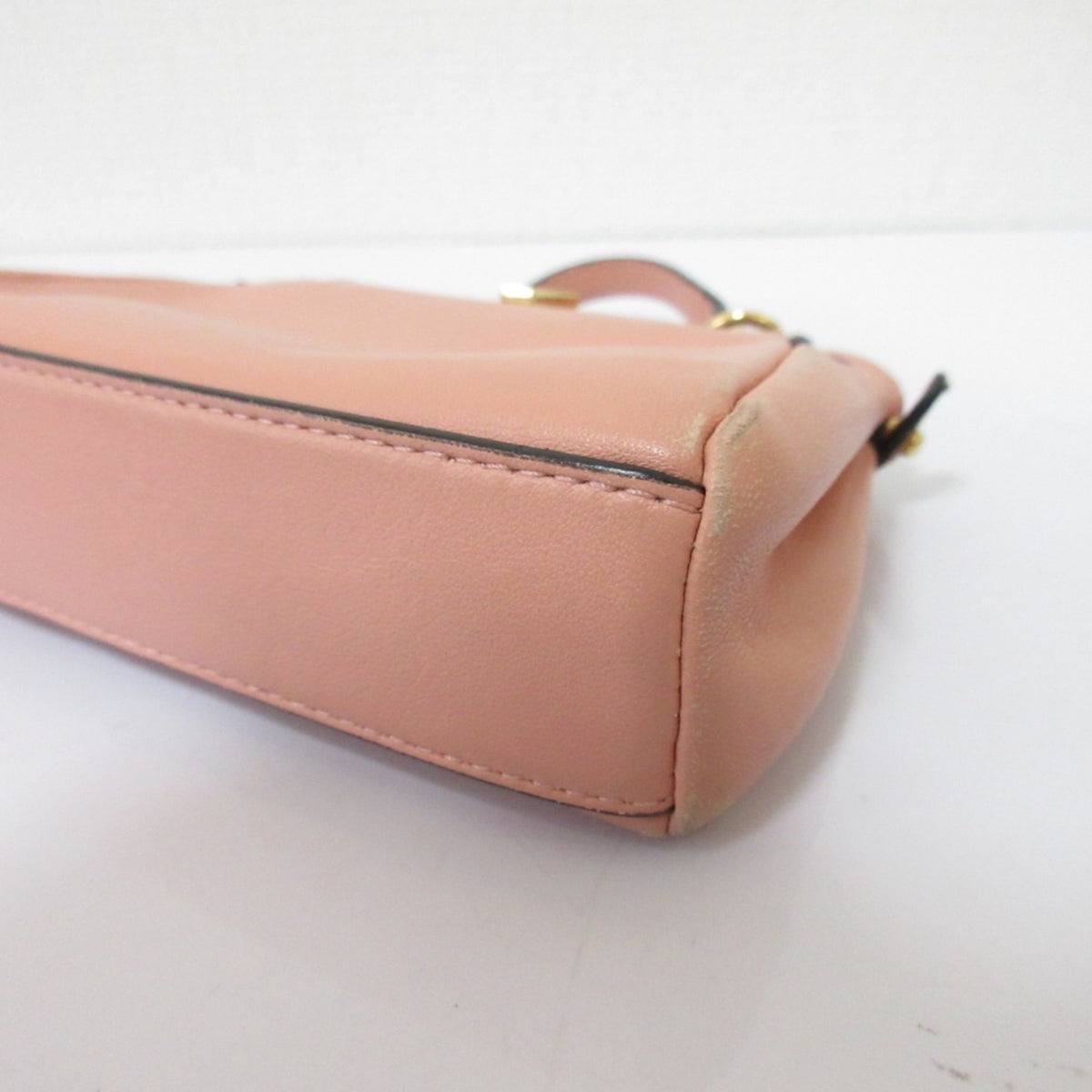 Fendi Pink Shoulder Bag (Pre-Owned)