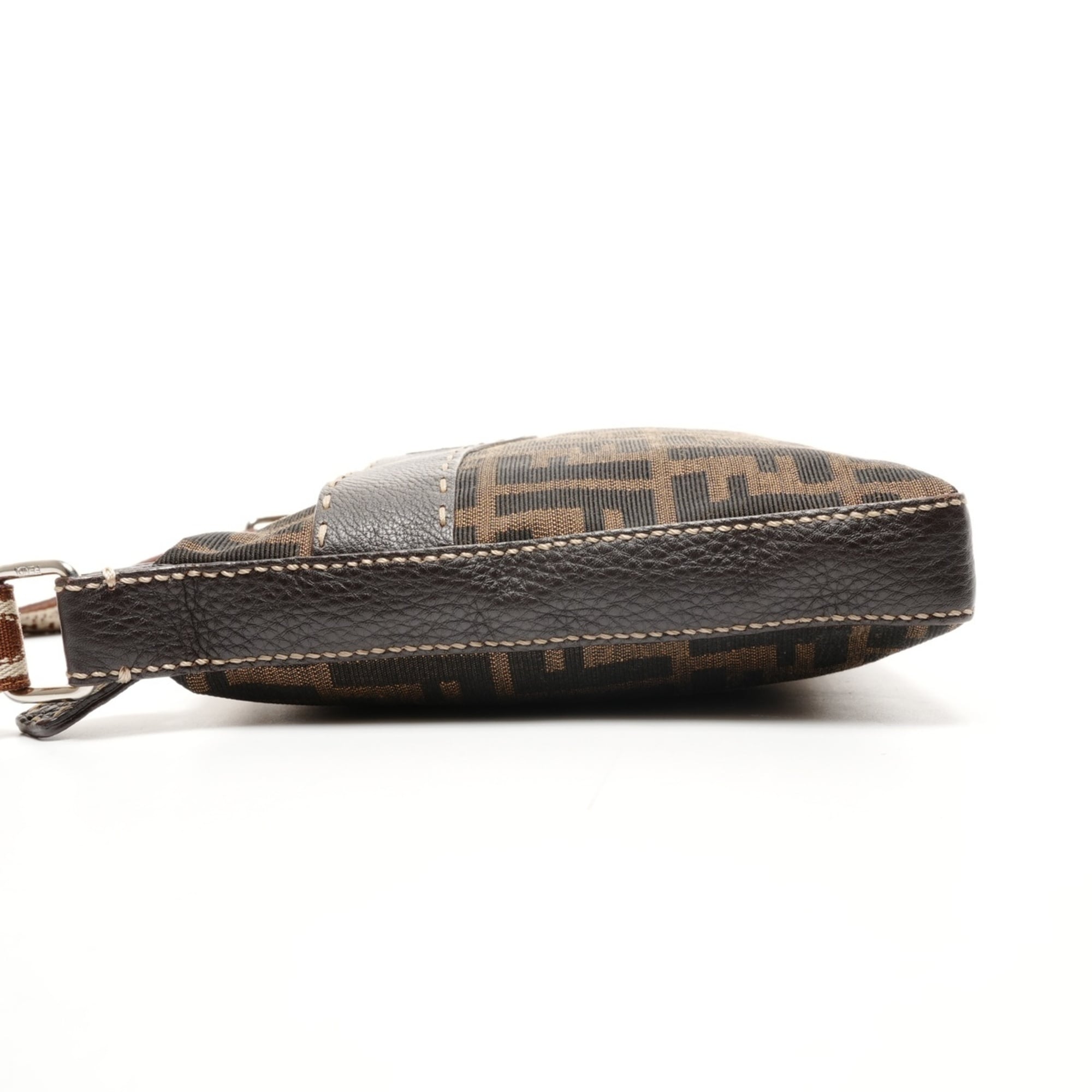 Fendi Zucca Brown Canvas Shoulder Bag (Pre-Owned)