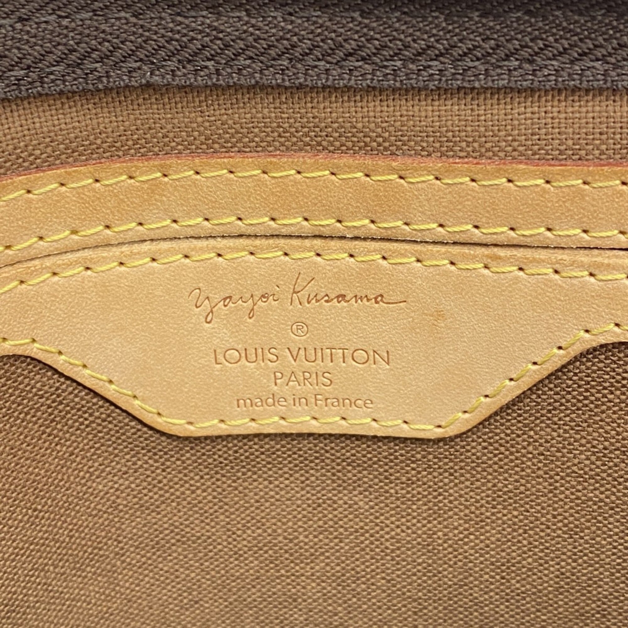 Louis Vuitton Blanc Handbag (Pre-Owned)