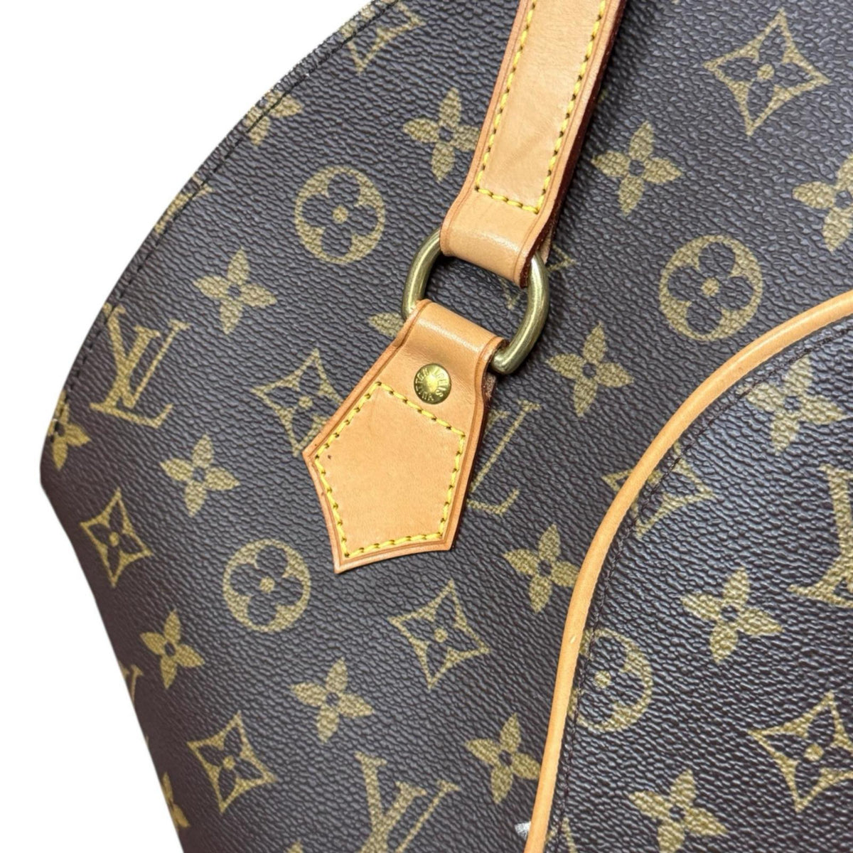 Louis Vuitton Brown Monogram Shoulder Bag (Pre-Owned)
