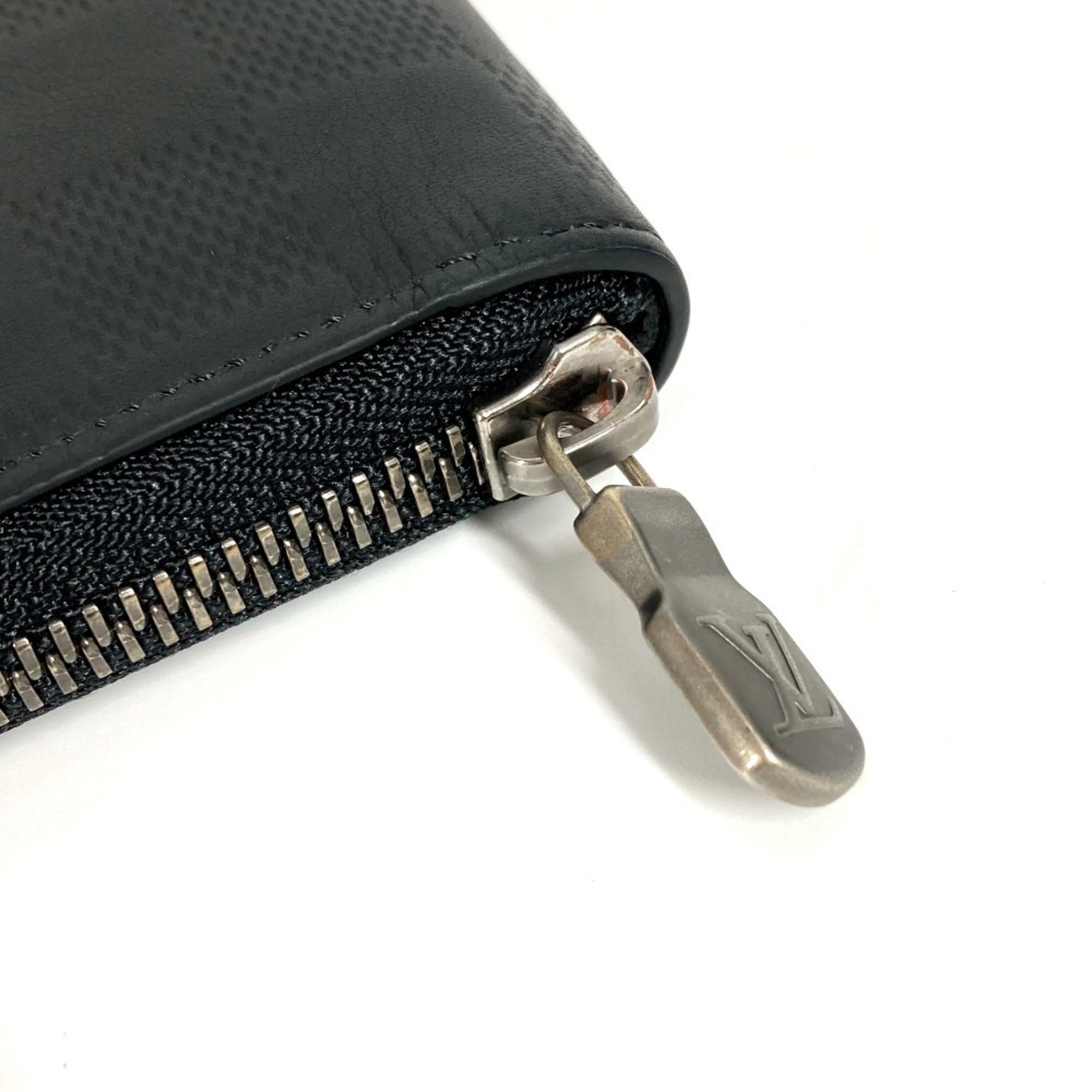 Louis Vuitton Black Infini Onyx Damier Infini Long Wallet (Bi-Fold) (Pre-Owned)