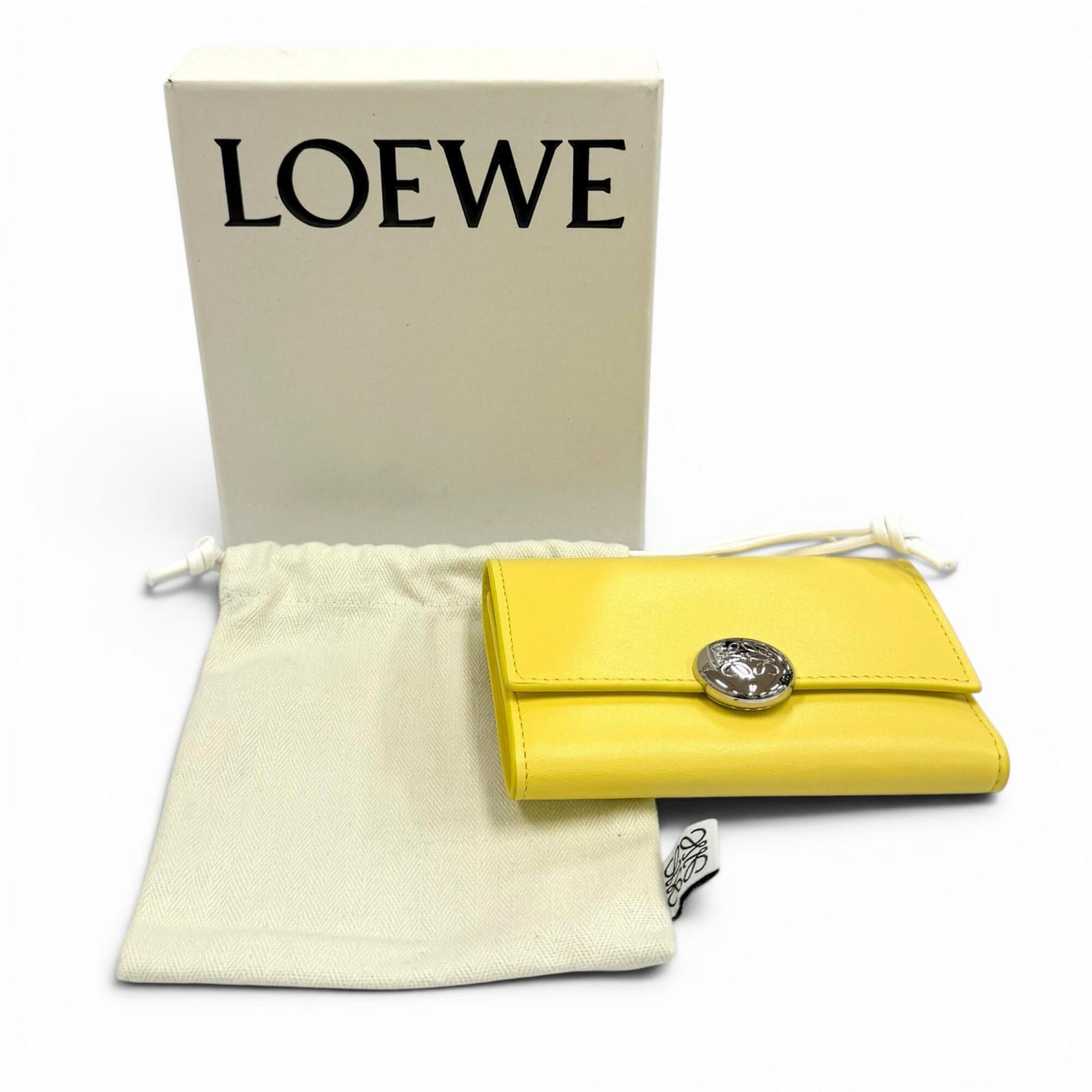 Loewe Wallet (Tri-Fold) (Pre-Owned)