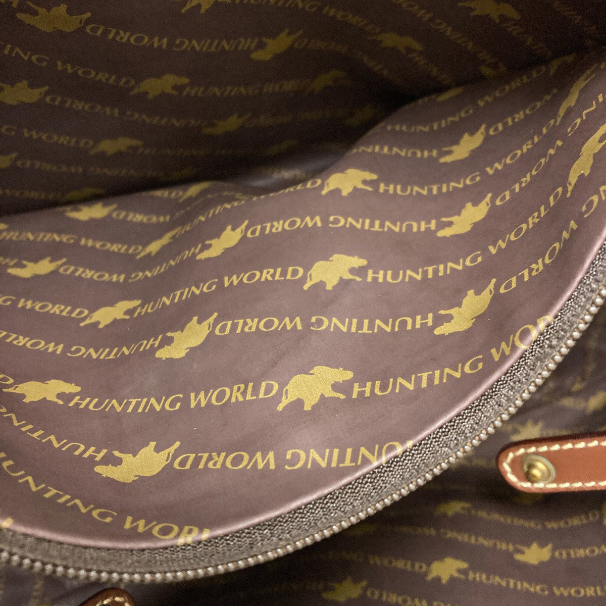Hunting World Brown Khaki Canvas Tote Bag (Pre-Owned)