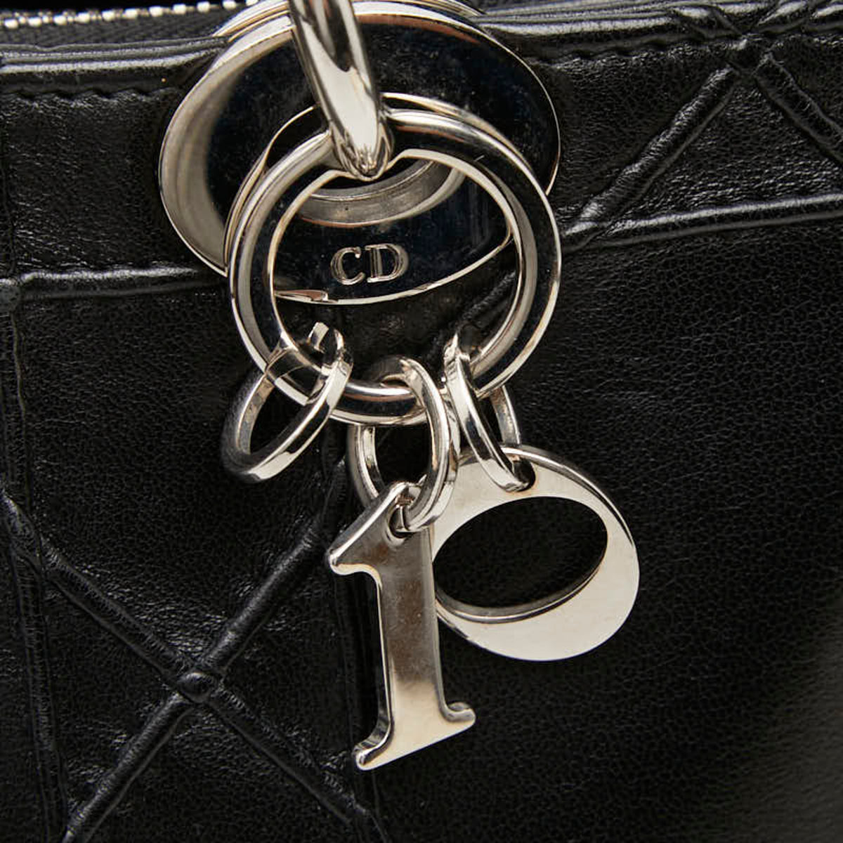 Christian Dior Black Leather Handbag (Pre-Owned)