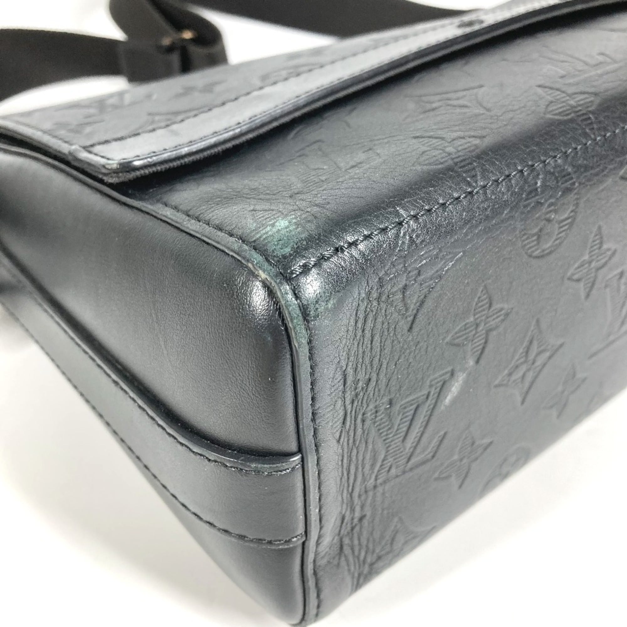 Louis Vuitton Monogram Shadow Black Monogram Shadow Messenger Bag Shoulder Bag (Pre-Owned)