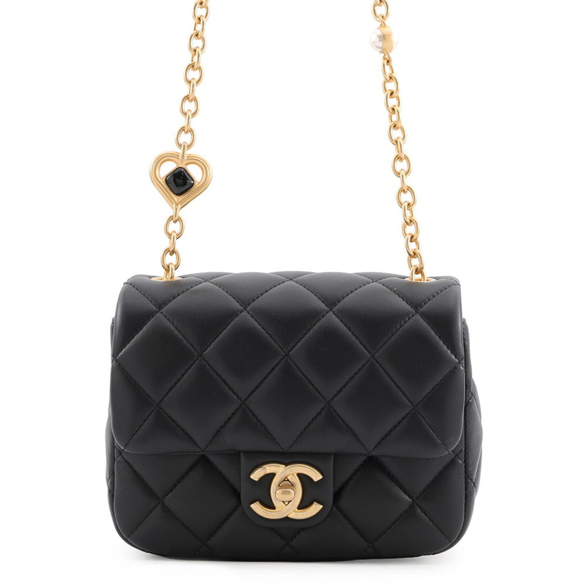 Chanel Black Leather Shoulder Bag (Pre-Owned)