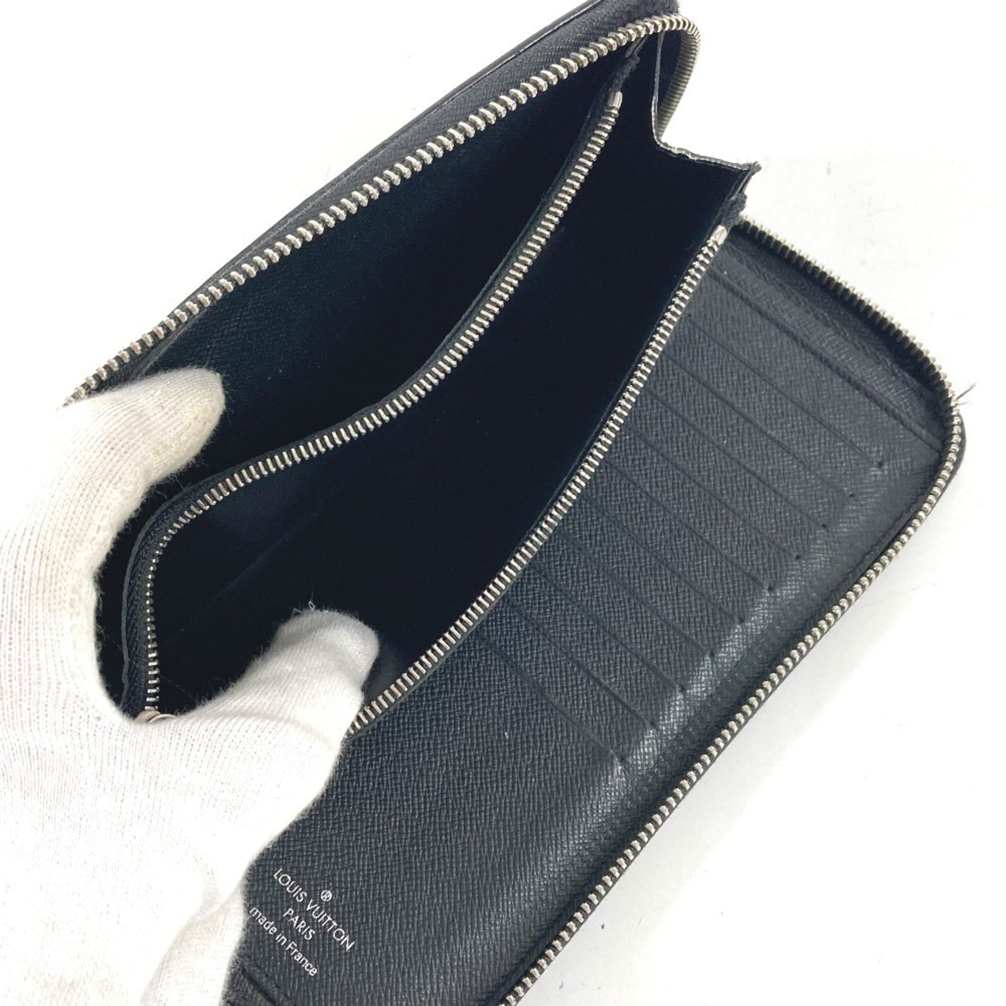 Louis Vuitton Epi Black Noir Epi Leather Long Wallet (Bi-Fold) (Pre-Owned)