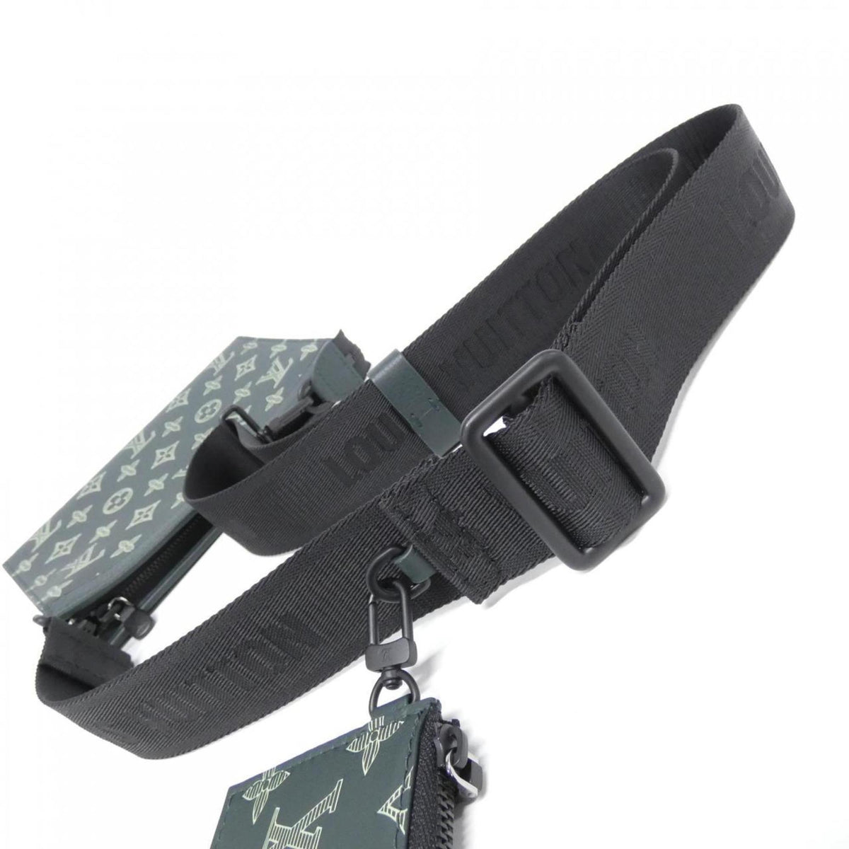 Louis Vuitton Green Leather Pouch Shoulder Bag (Pre-Owned)