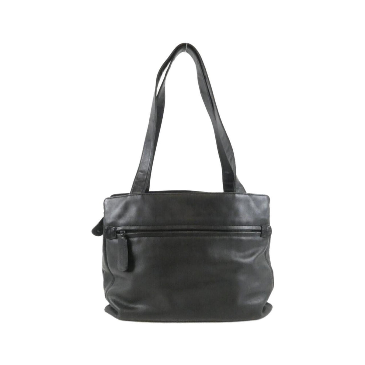 Chanel Black Leather Handbag (Pre-Owned)