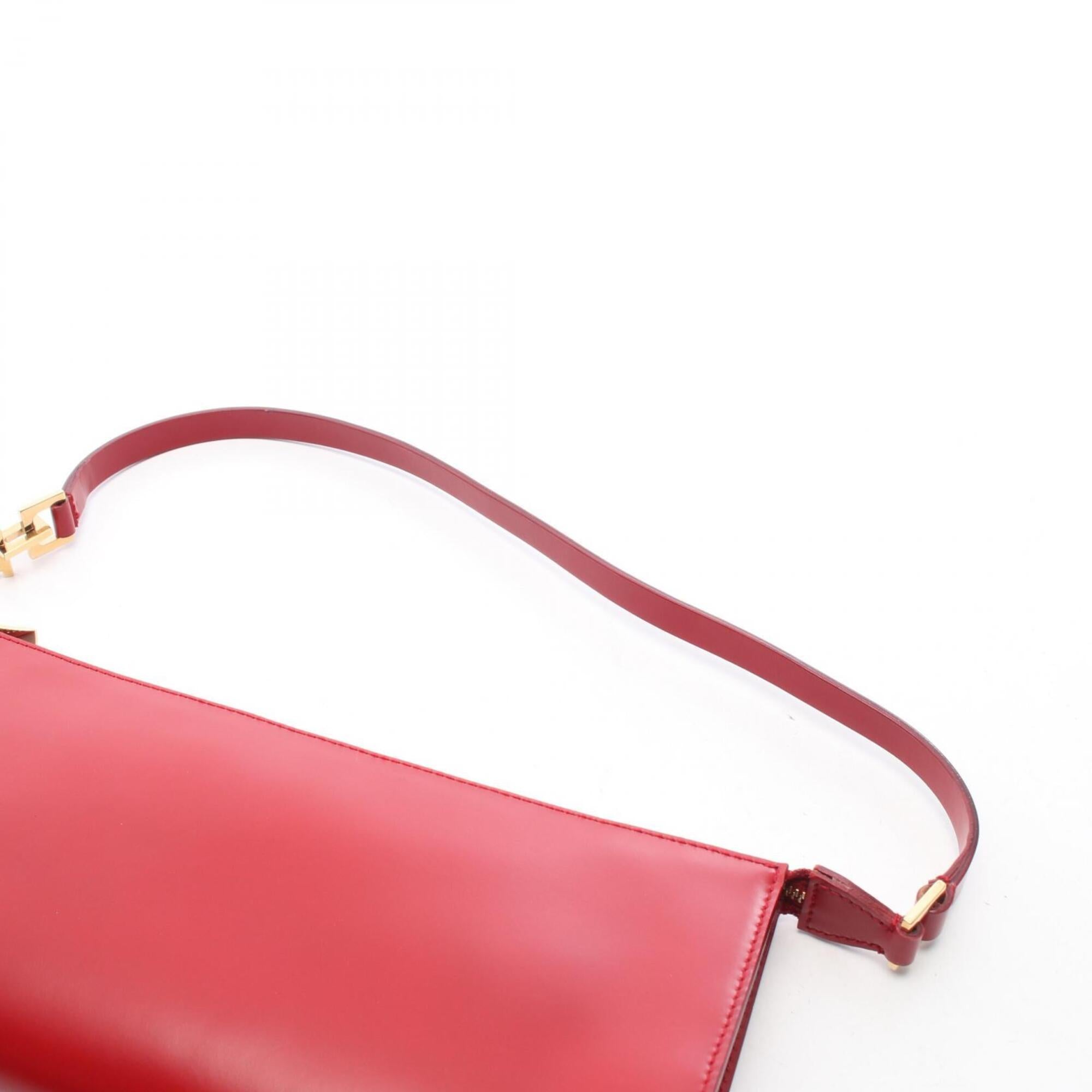 Salvatore Ferragamo Red Color Leather Shoulder Bag (Pre-Owned)