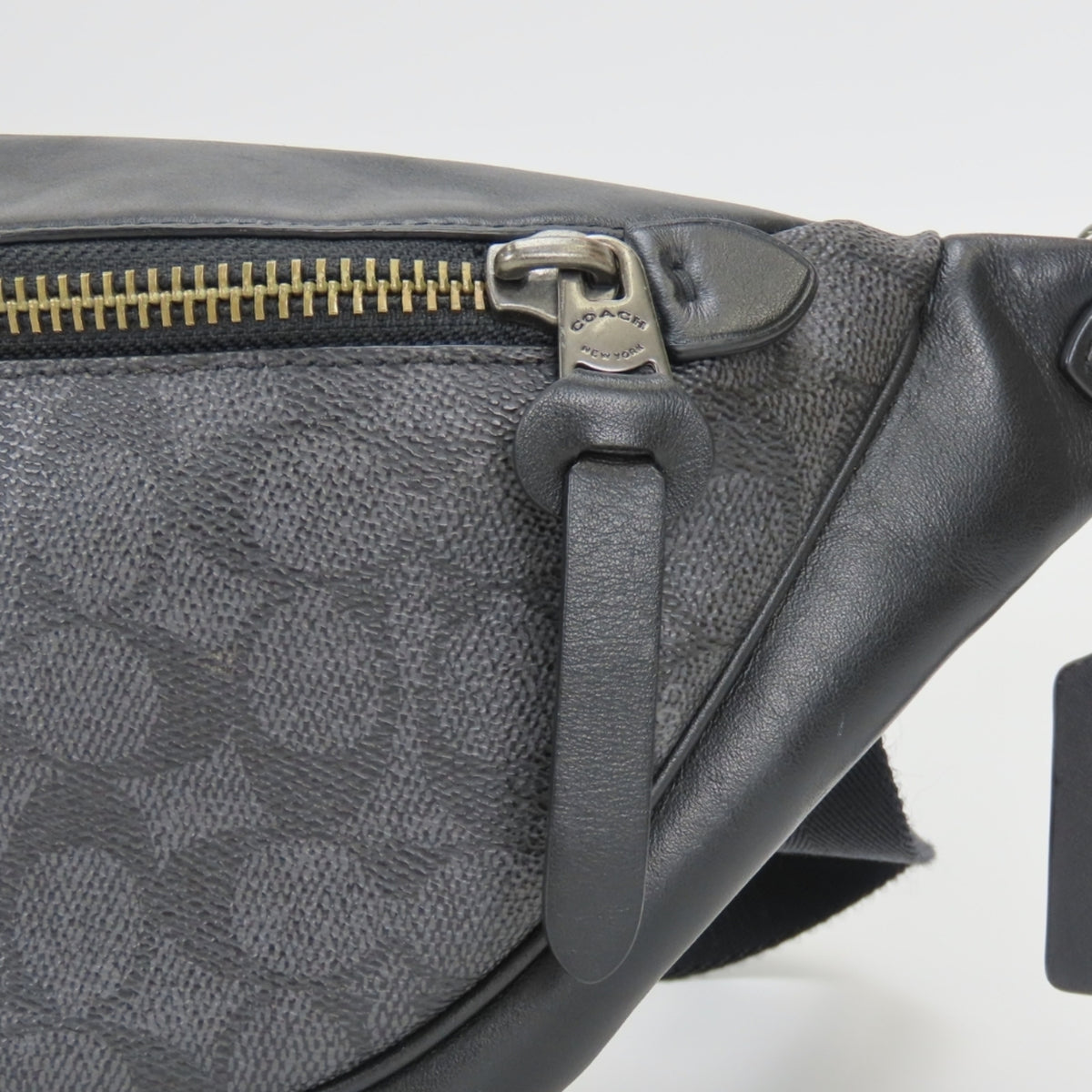 Coach Signature Black Gray Pvc Leather Fanny Pack Sling Bag (Pre-Owned)