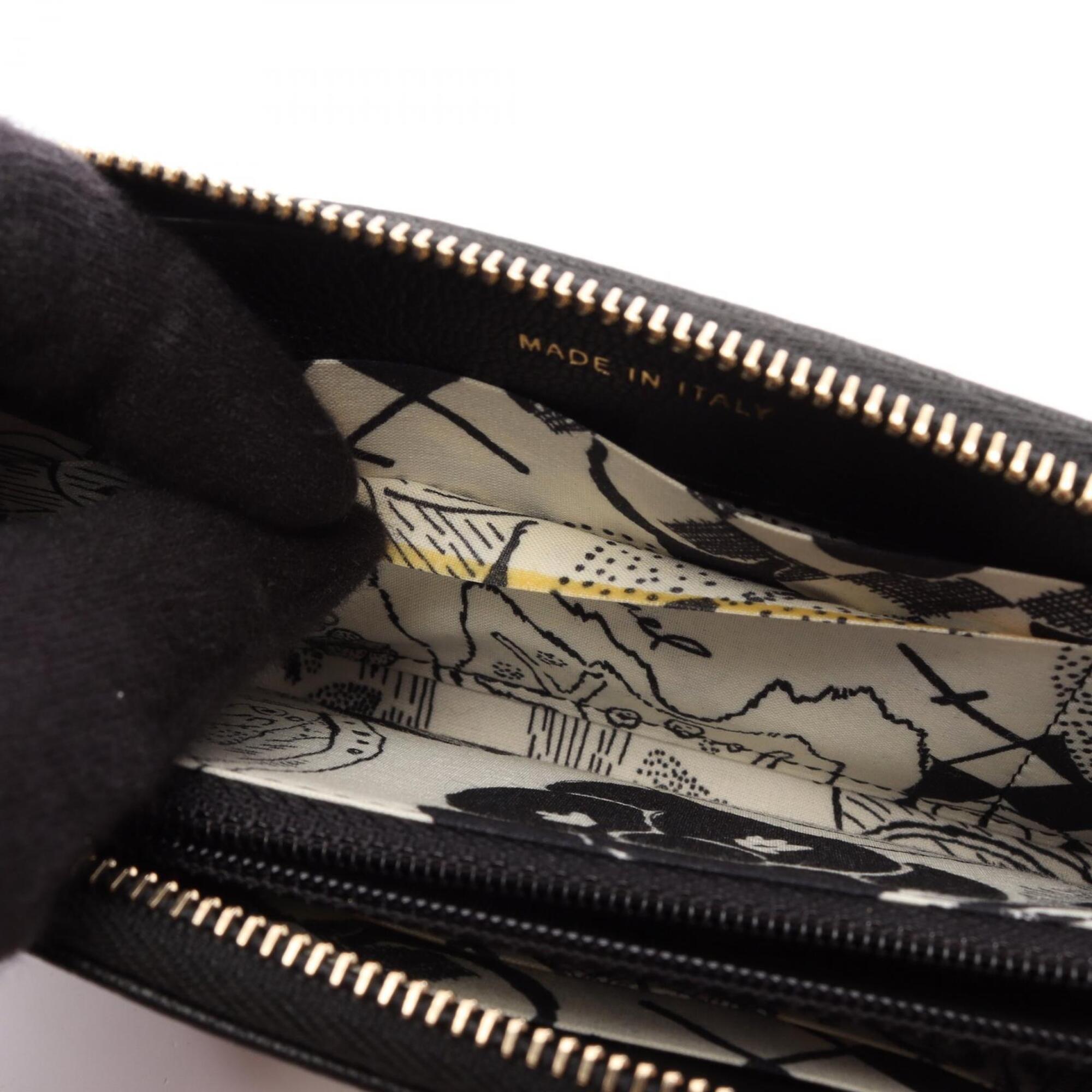 Chanel Black Leather Wallet (Bi-Fold) (Pre-Owned)