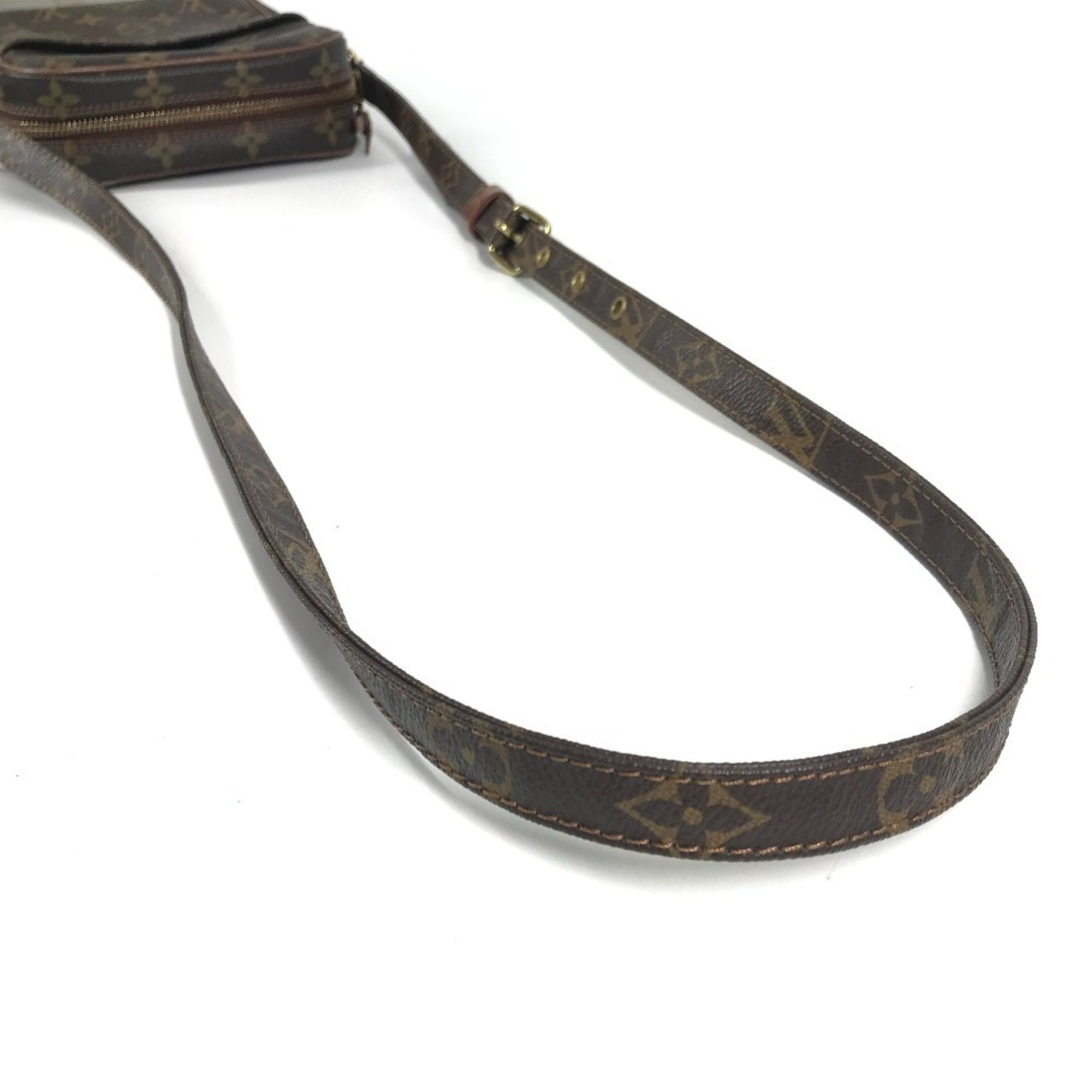 Louis Vuitton Brown Monogram Canvas Pochette Shoulder Bag (Pre-Owned)