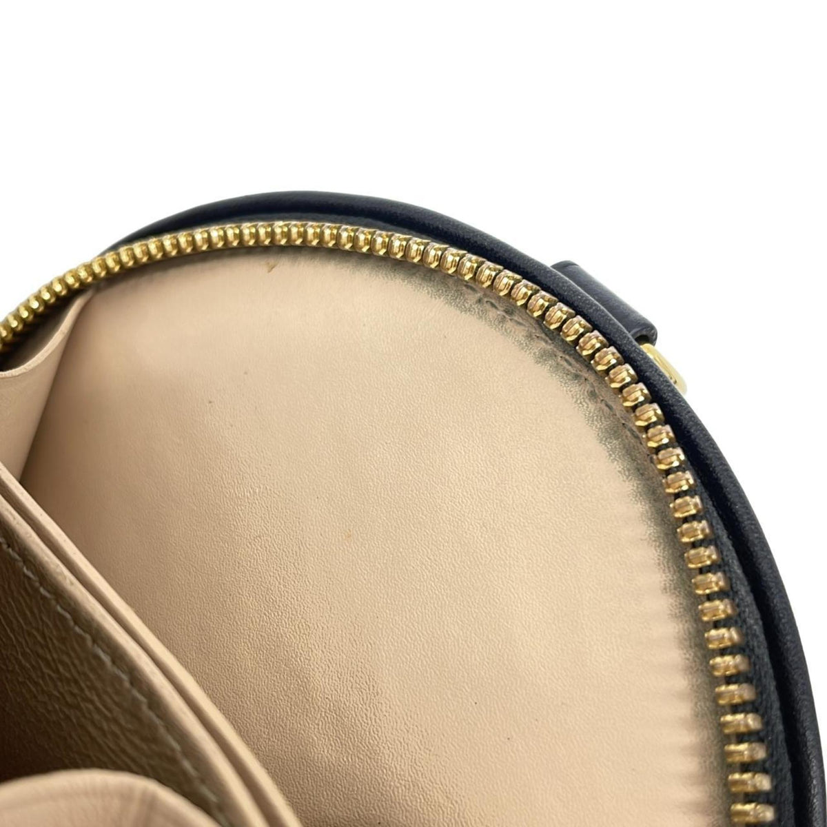 Louis Vuitton Marron Coated Canvas Shoulder Bag (Pre-Owned)