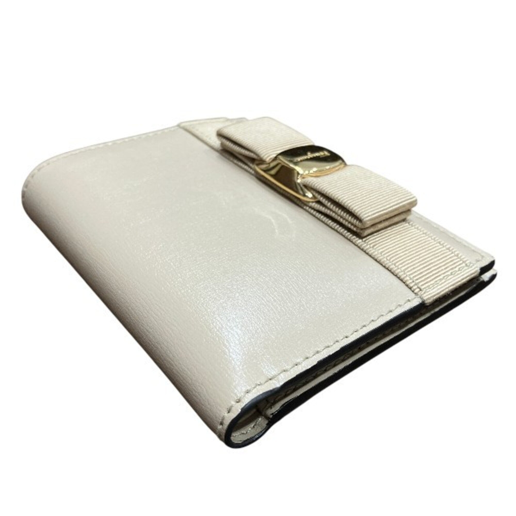 Salvatore Ferragamo Beige Coin Purse/Coin Case (Pre-Owned)