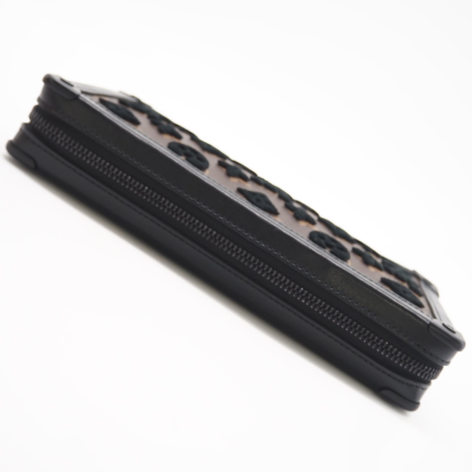 Louis Vuitton Black Brown Monogram Monogram Clutch Bag (Pre-Owned)