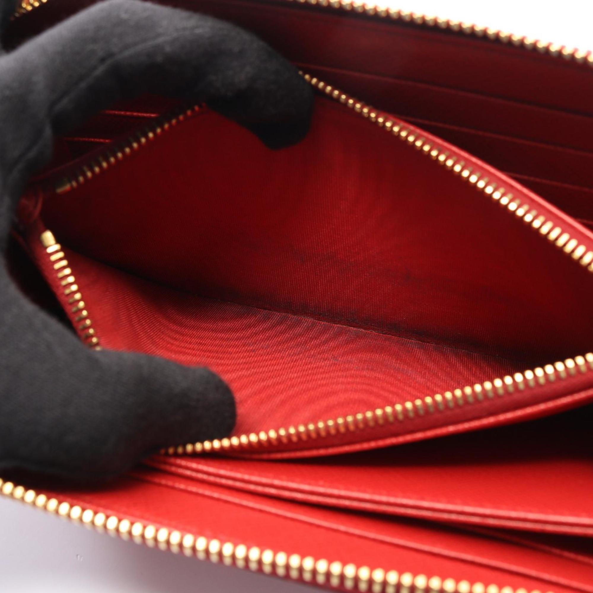 Prada Red Color Leather Long Wallet (Bi-Fold) (Pre-Owned)
