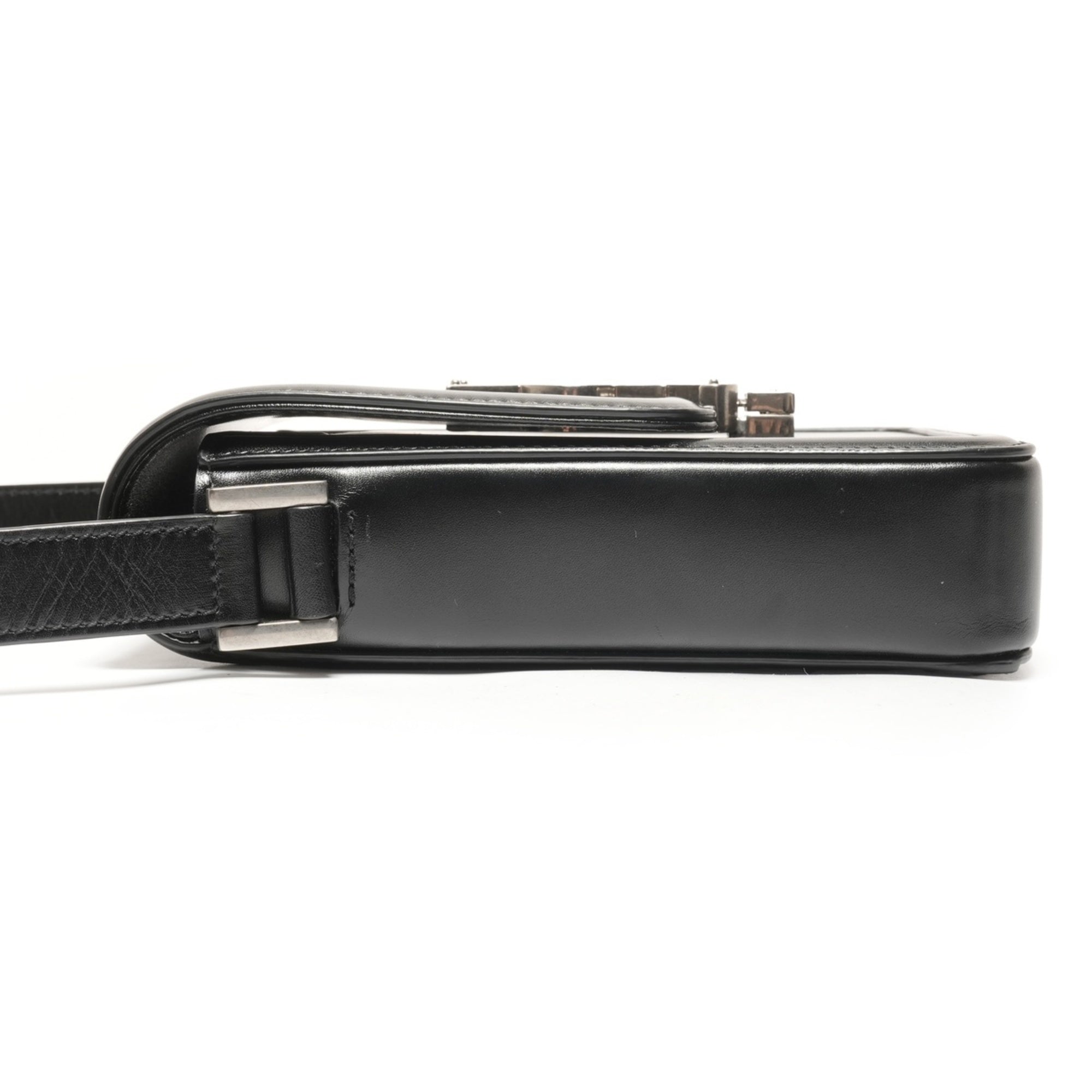 Yves Saint Laurent Black Leather Shoulder Bag (Pre-Owned)