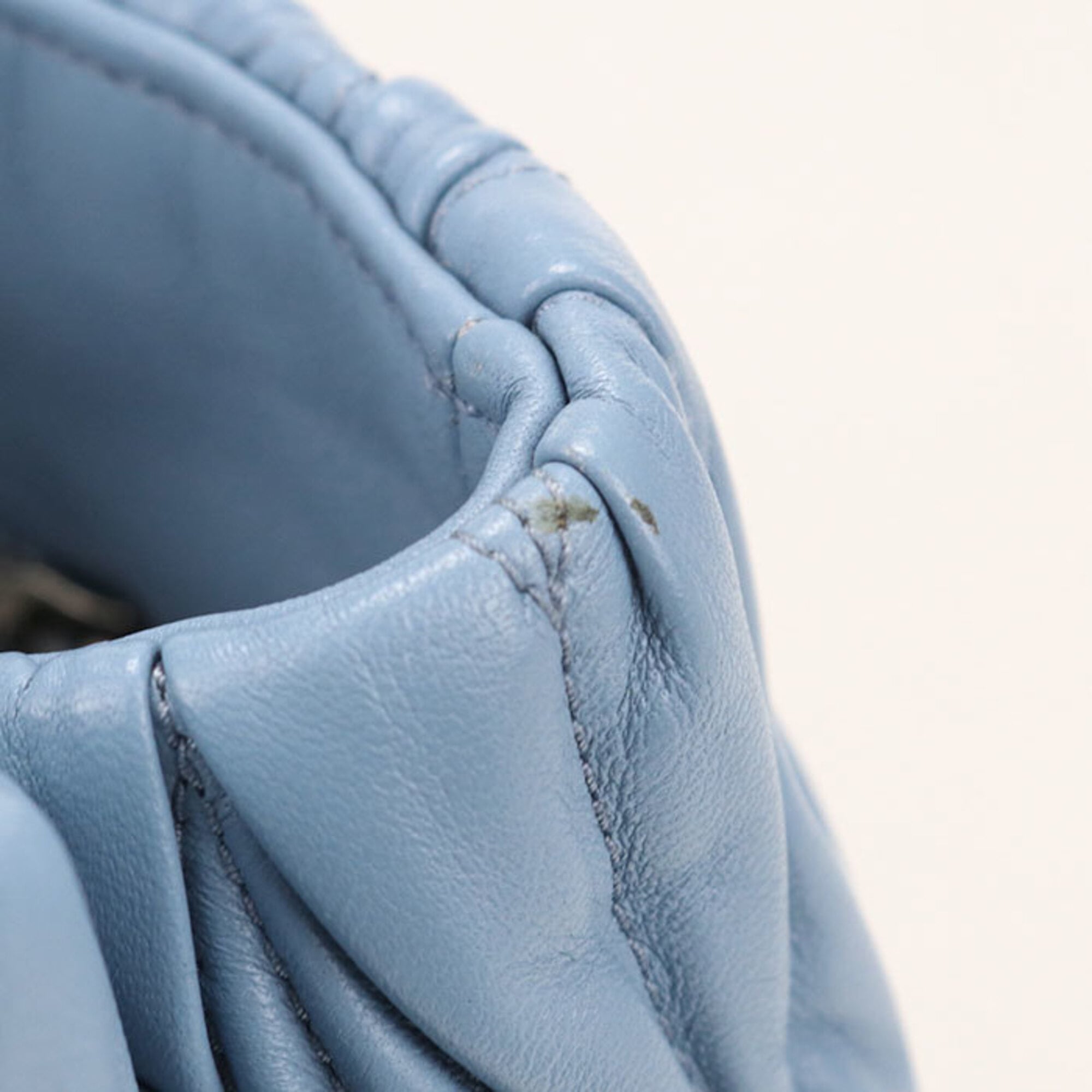Miu Miu Blue Leather Tote Bag (Pre-Owned)