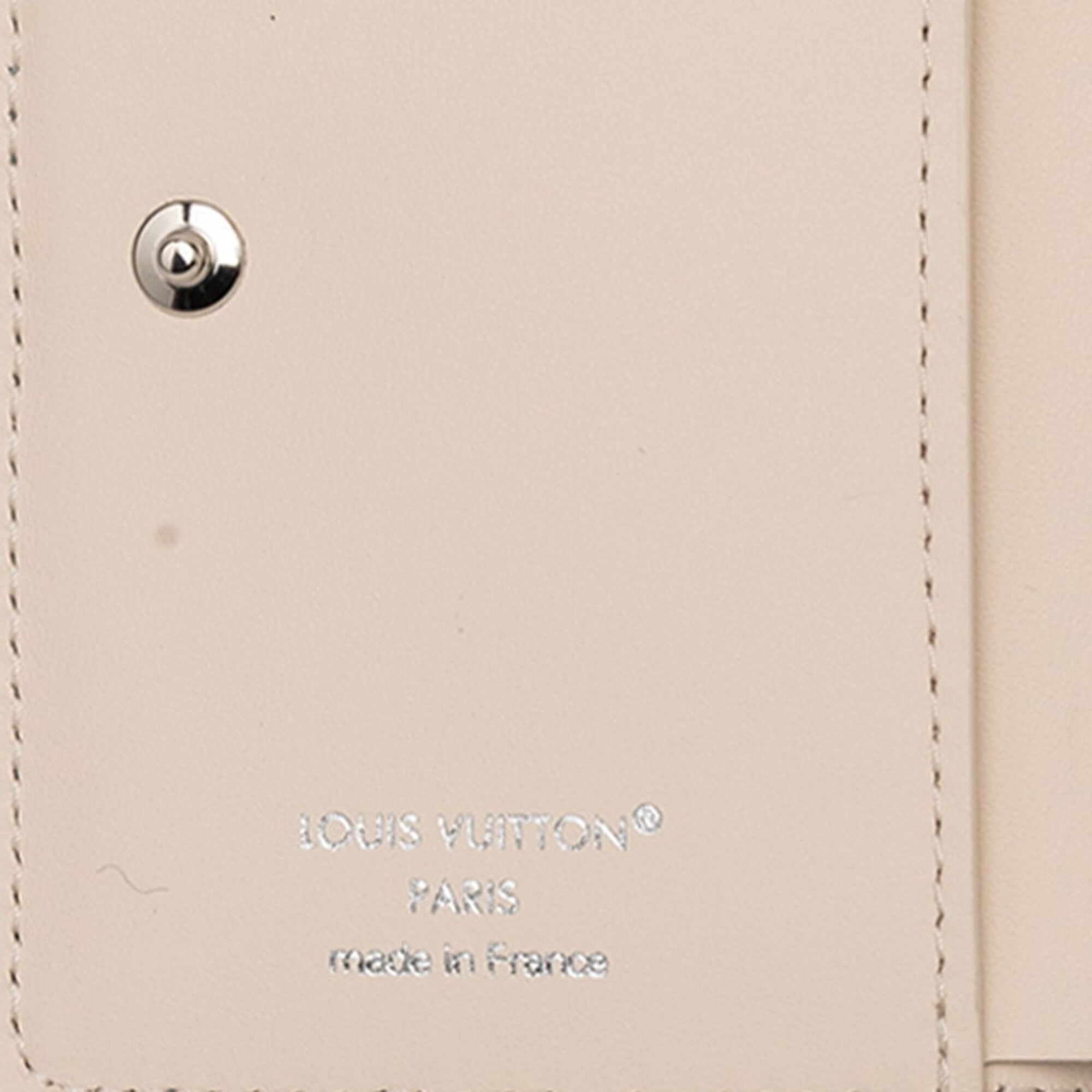 Louis Vuitton Leather Wallet (Bi-Fold) (Pre-Owned)