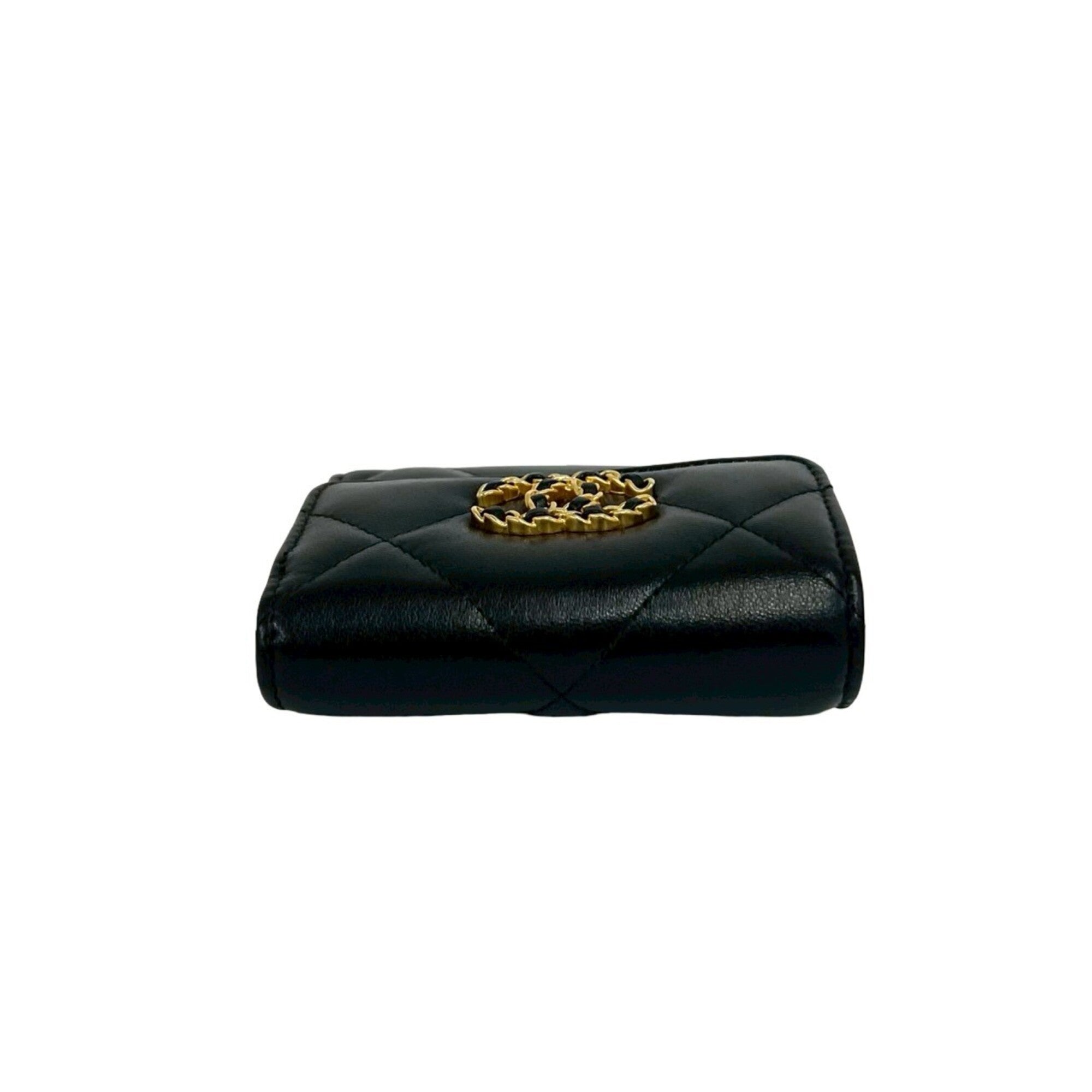 Chanel Black Leather Wallet (Tri-Fold) (Pre-Owned)