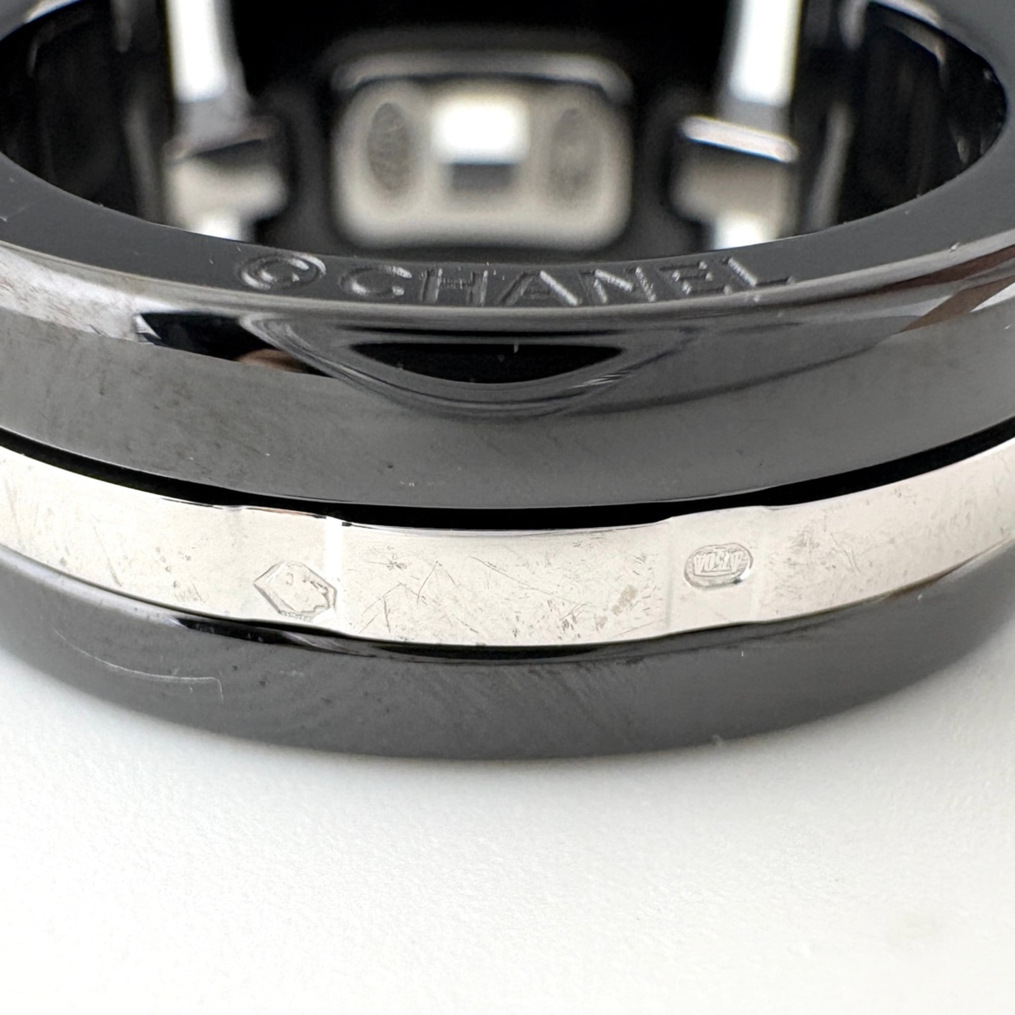 Chanel Ceramic Band Ring (Pre-Owned)