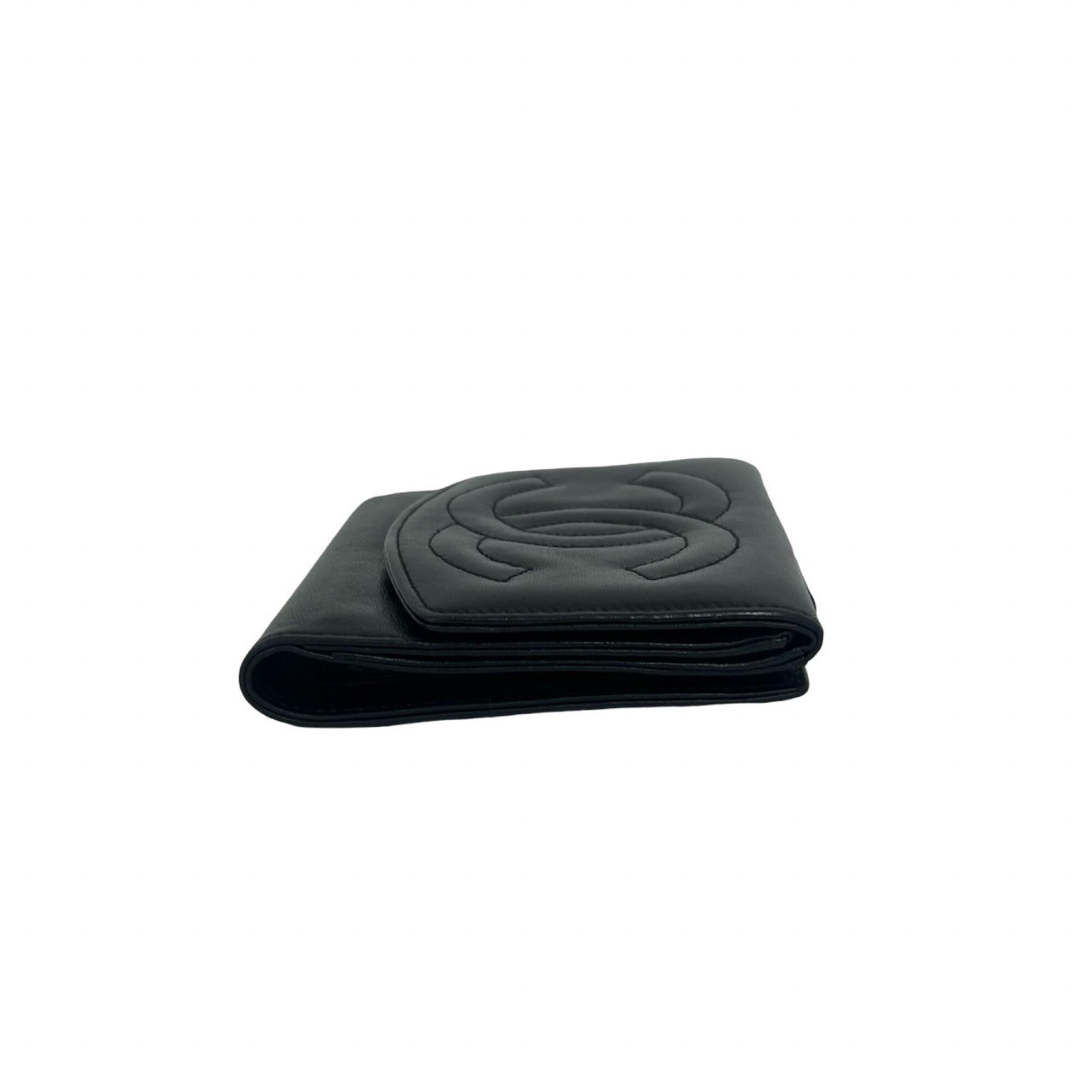 Chanel Black Leather Wallet (Bi-Fold) (Pre-Owned)
