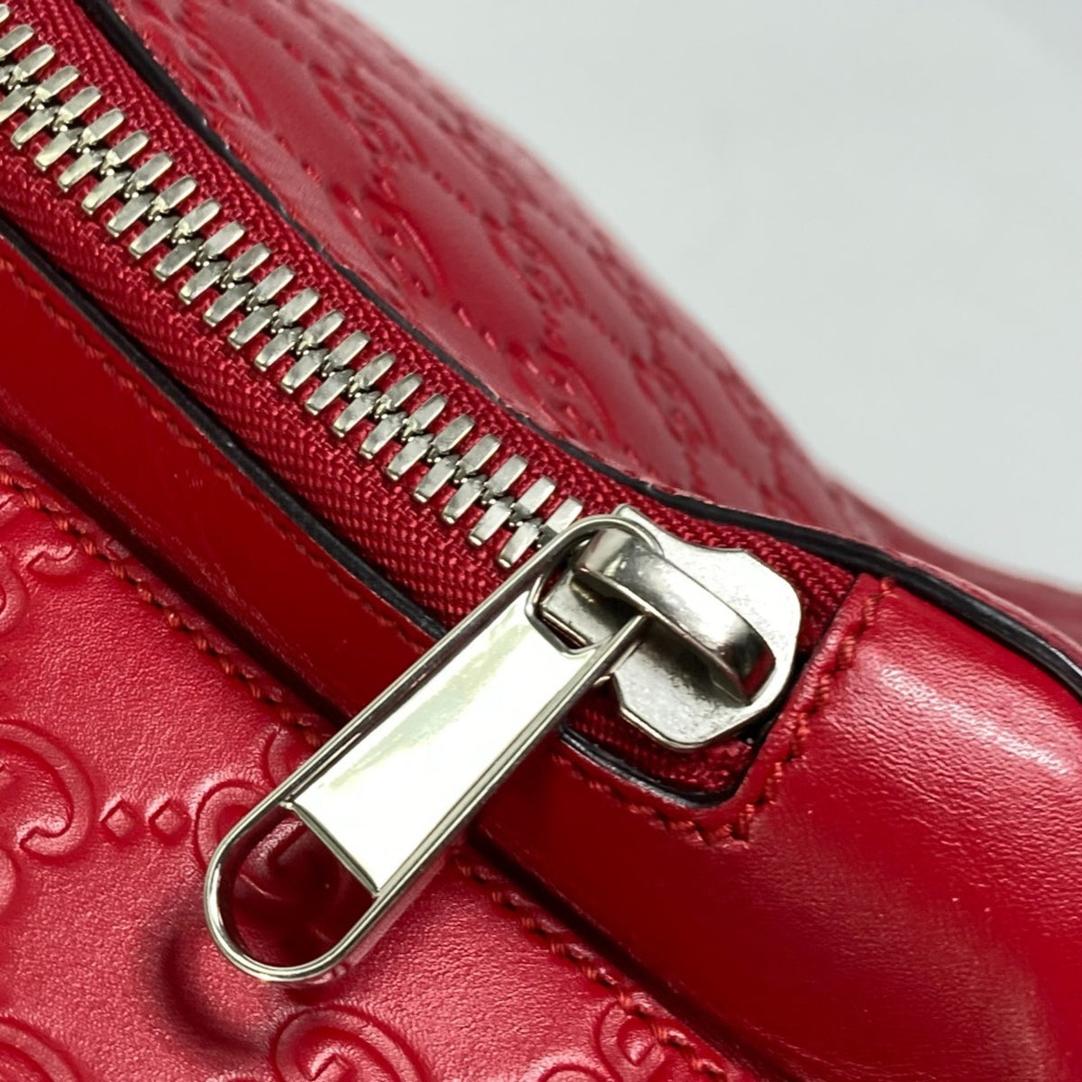 Gucci Red Leather Backpack (Pre-Owned)