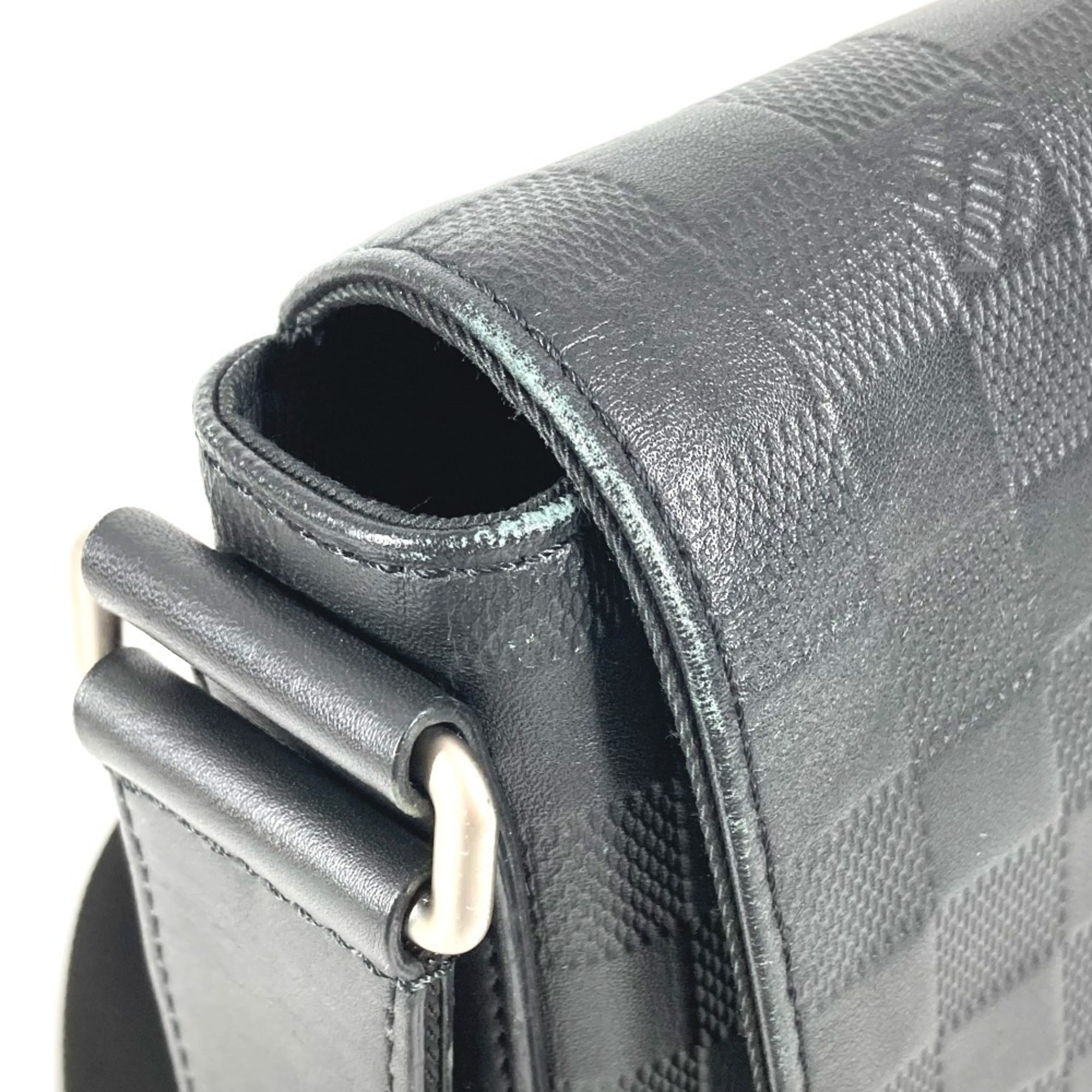 Louis Vuitton Black Onyx Damier Infini Shoulder Bag (Pre-Owned)