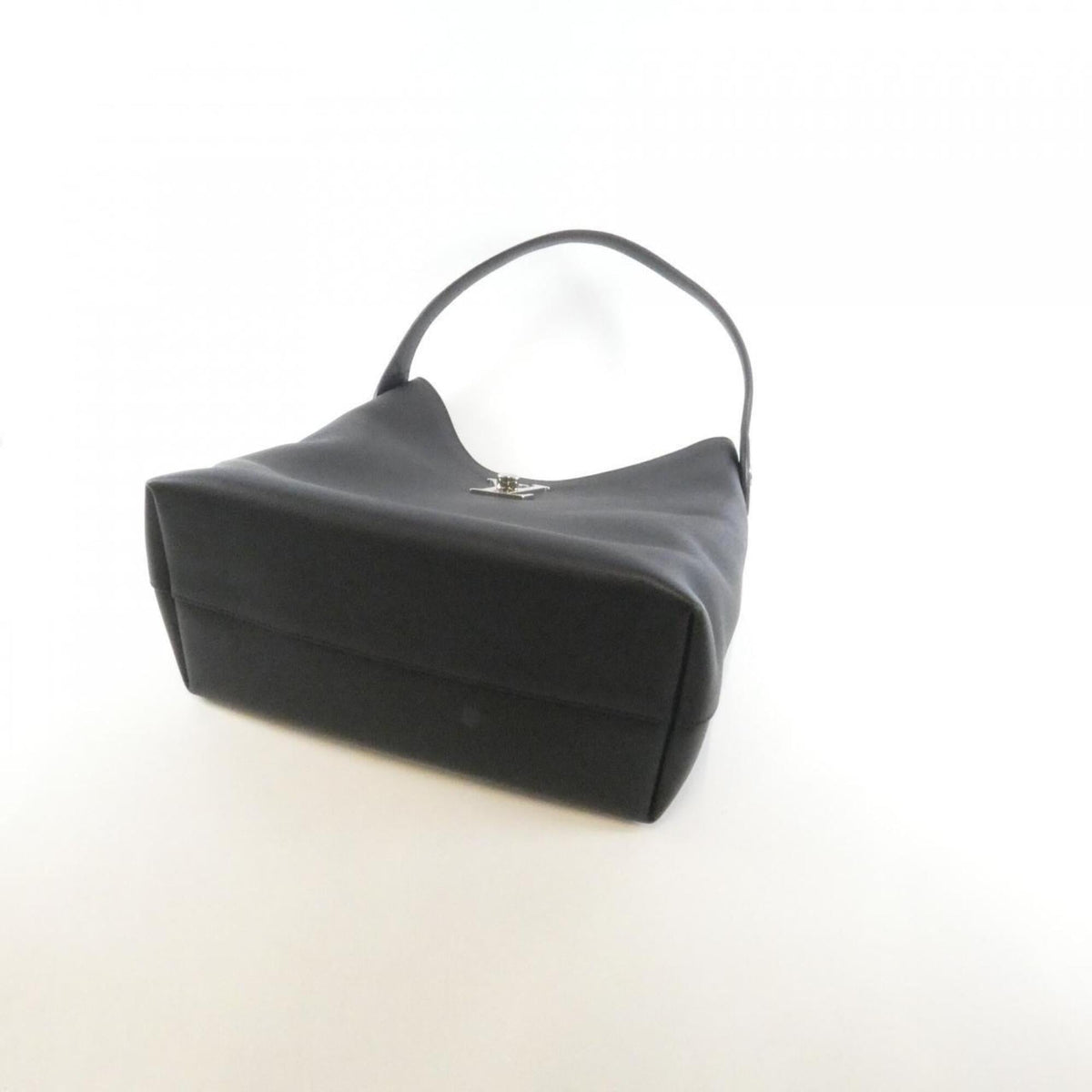 Louis Vuitton Black Leather Shoulder Bag (Pre-Owned)