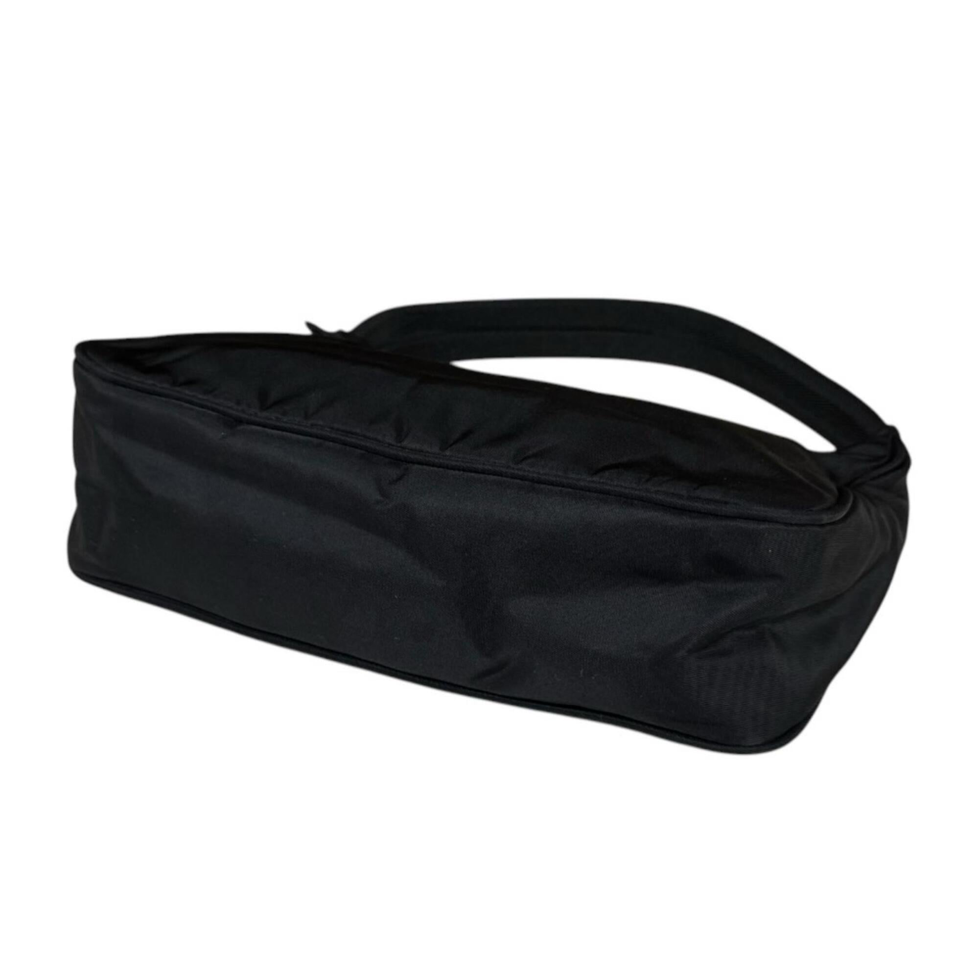 Prada Black Nylon Handbag (Pre-Owned)