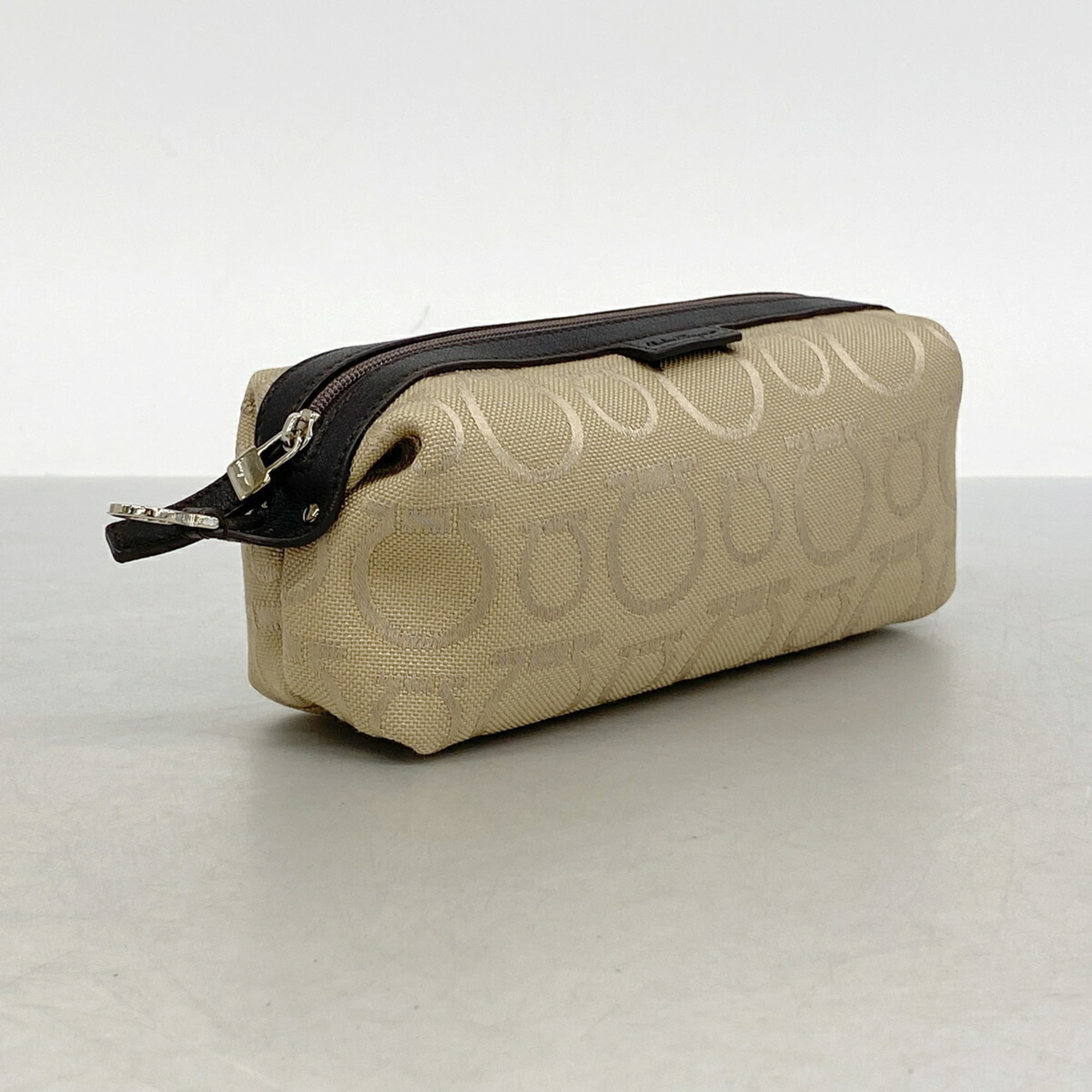 Salvatore Ferragamo Beige Canvas Pouch (Pre-Owned)