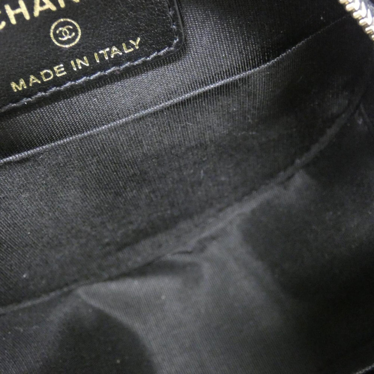 Chanel Black Grained Calfskin Shoulder Bag (Pre-Owned)