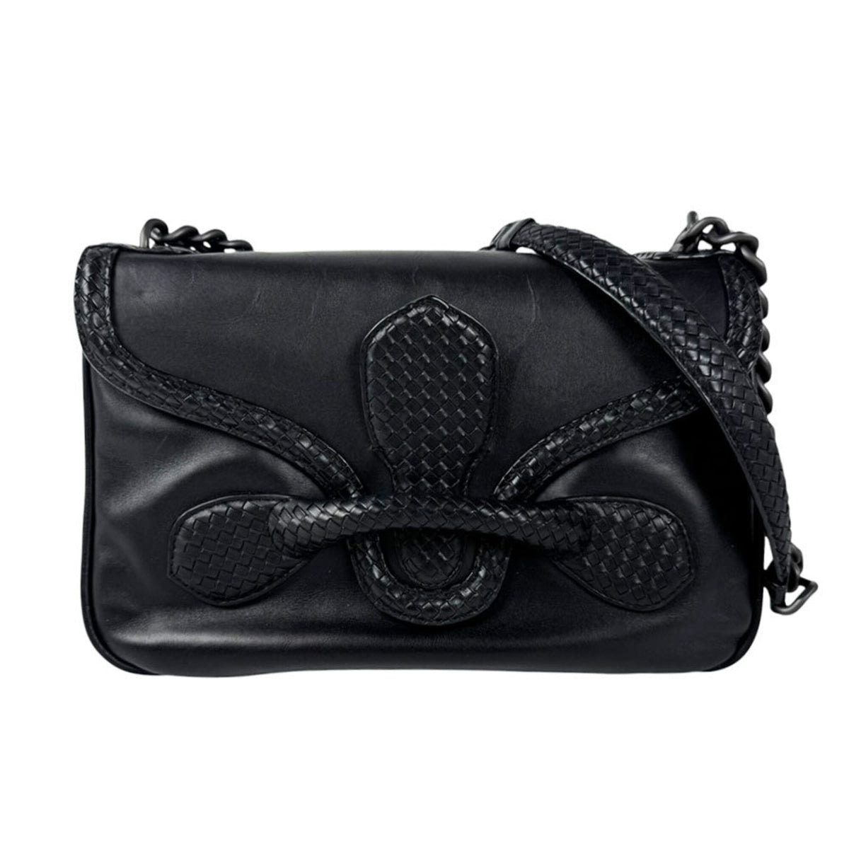 Bottega Veneta Black Leather Shoulder Bag (Pre-Owned)